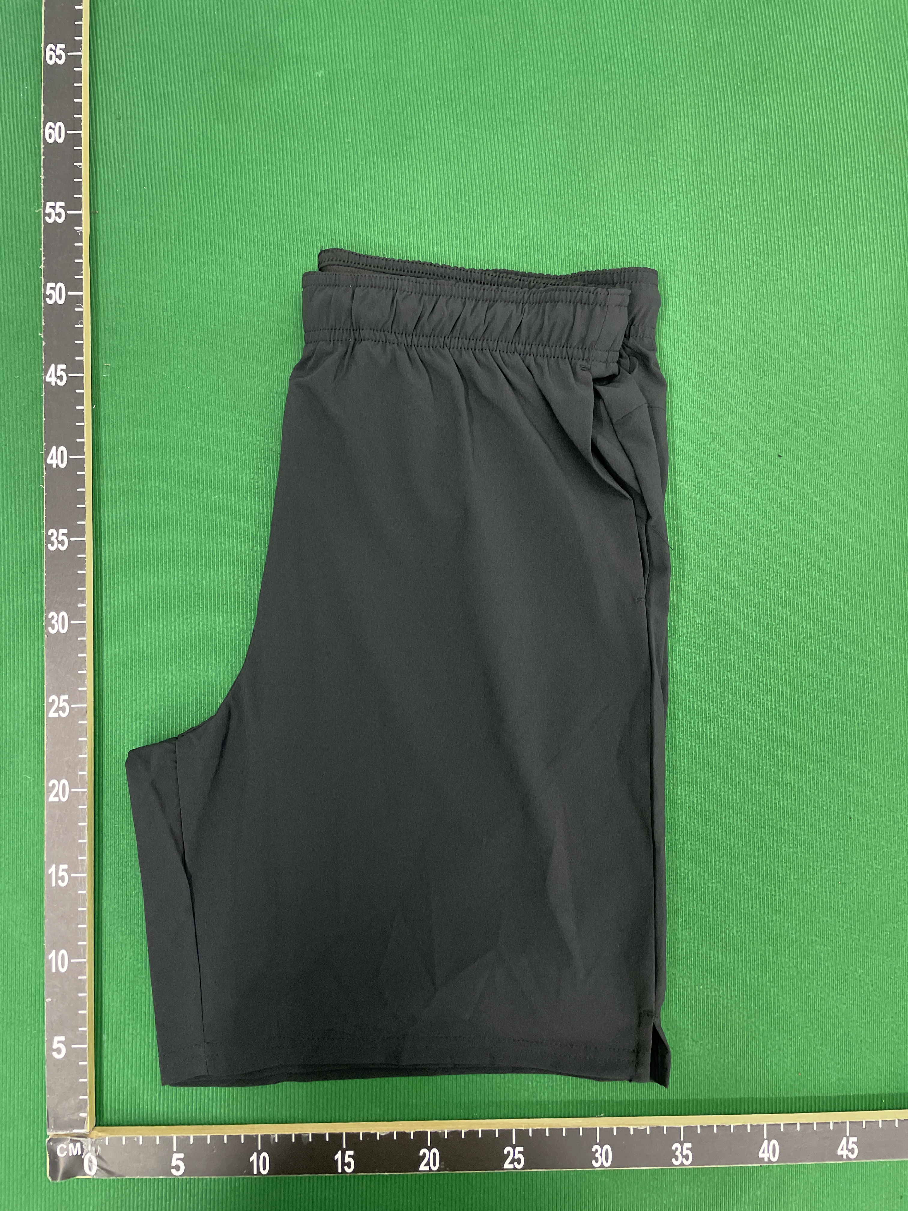 Pants QC photo 1 of 15