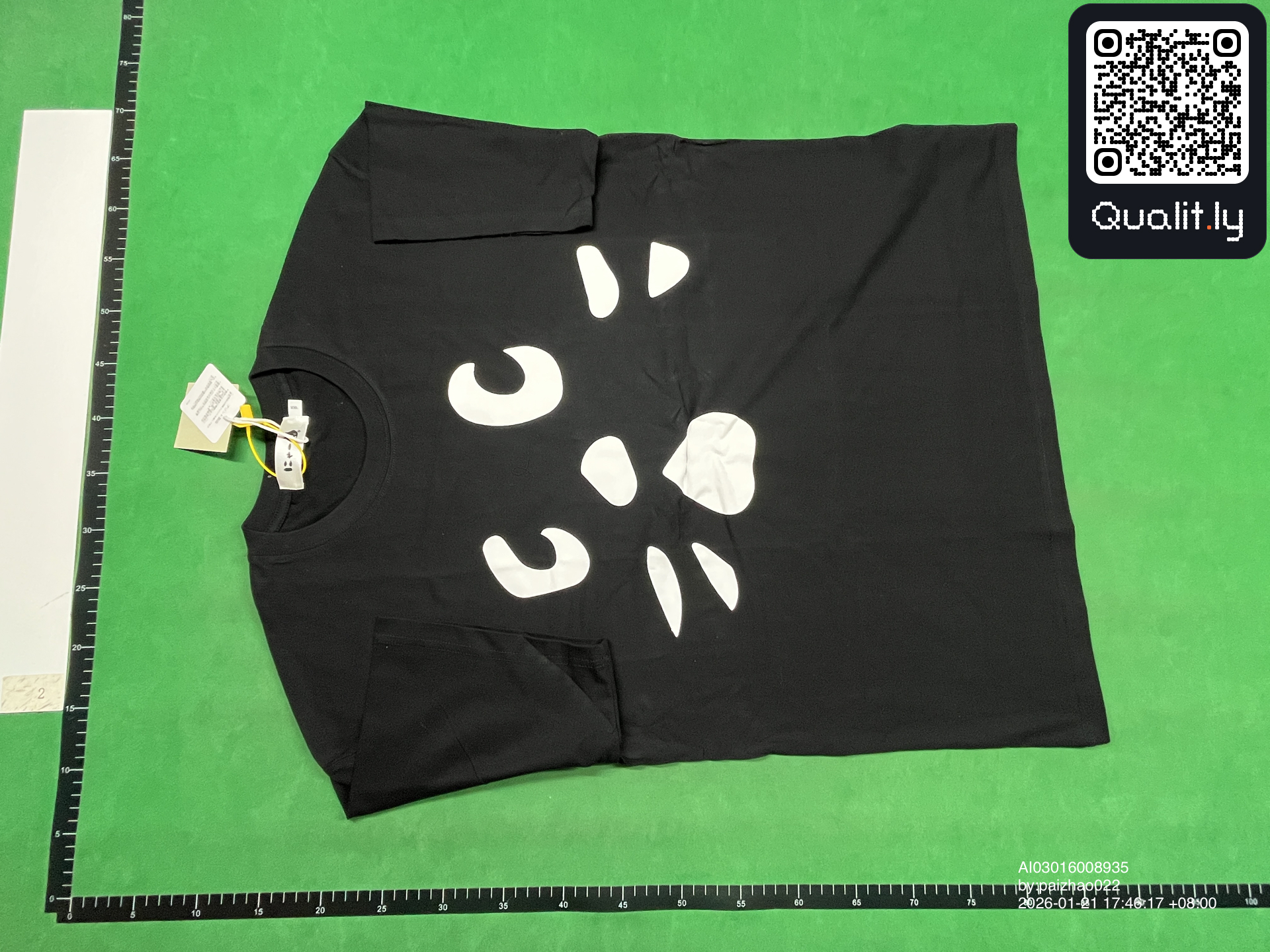 T-shirt — photo QC 3 sur 4