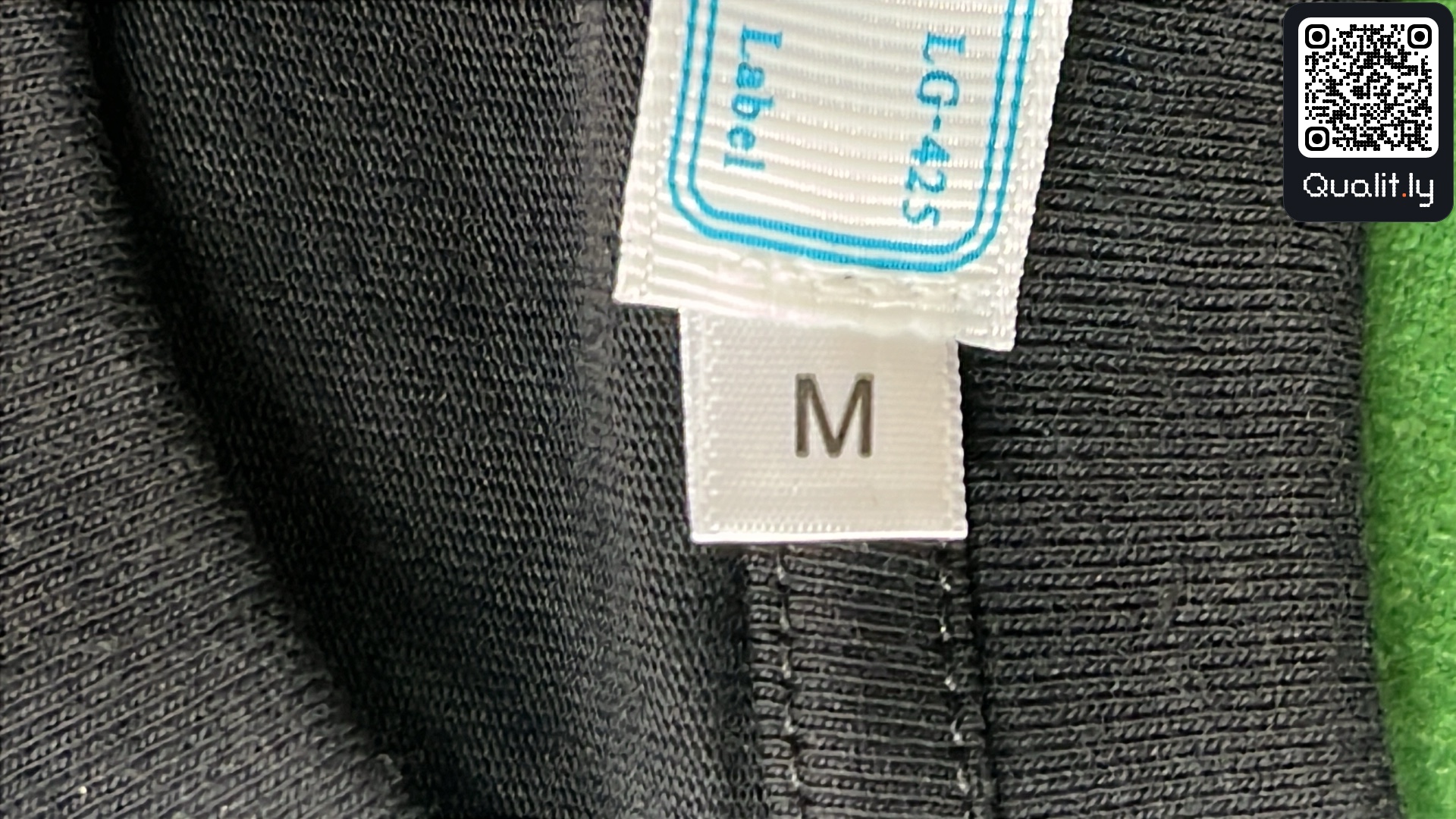 T-Shirt — QC-Foto 1 von 148