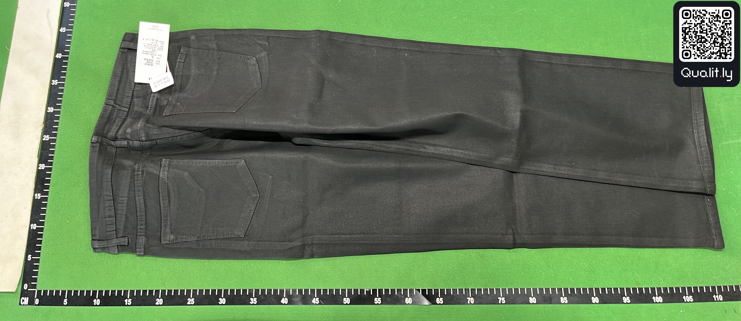 Pantalon — photo QC 3 sur 4