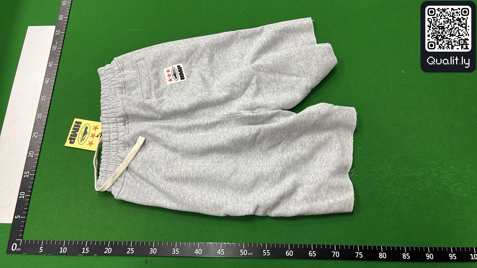 毛衣 QC 照片 3 / 8