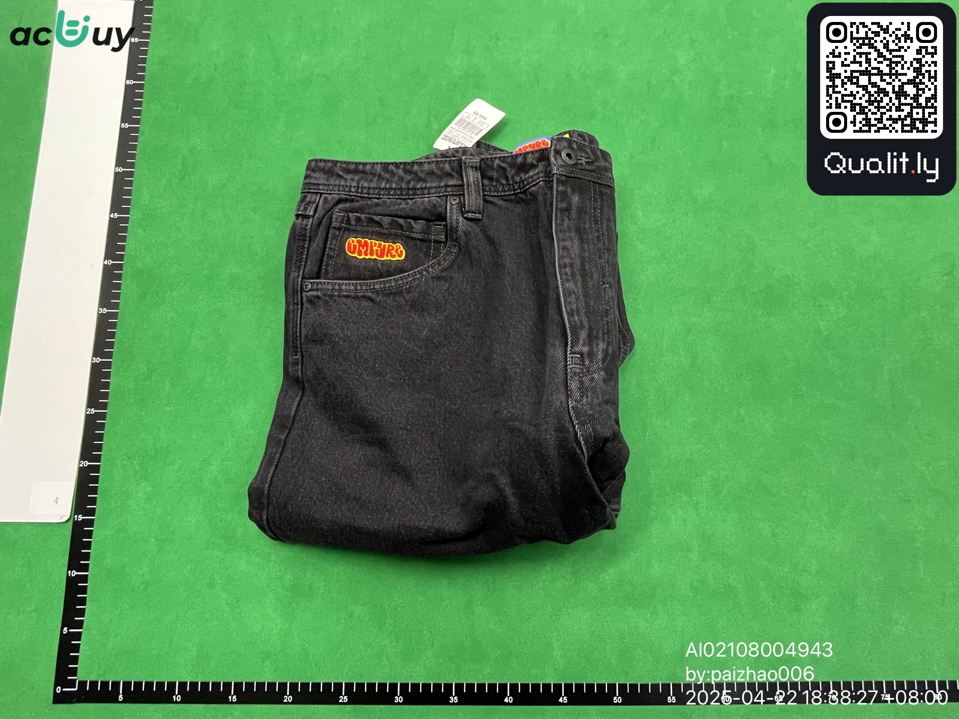 牛仔裤 QC 照片 1 / 12