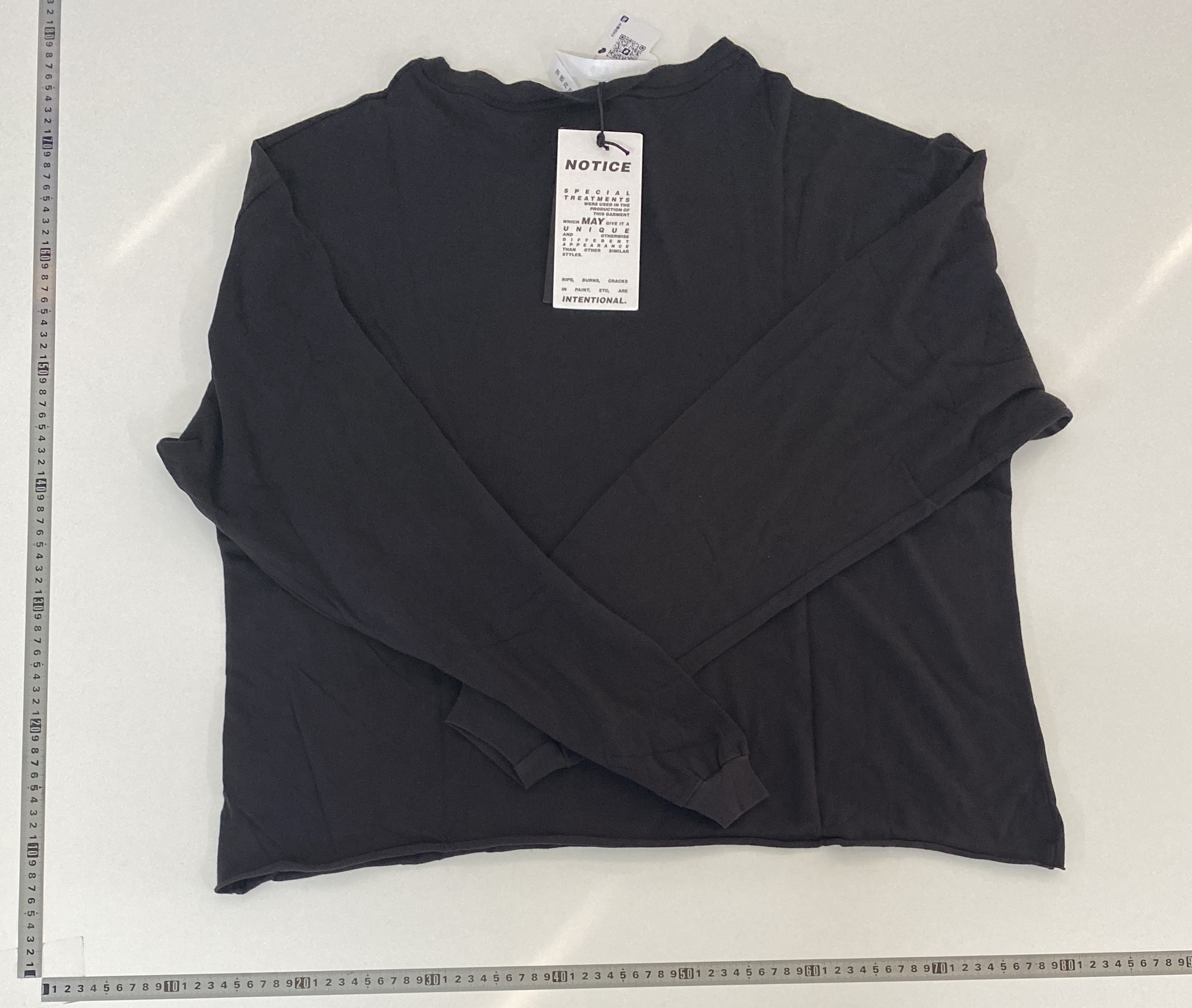Sweatshirt QC photo 2 of 43