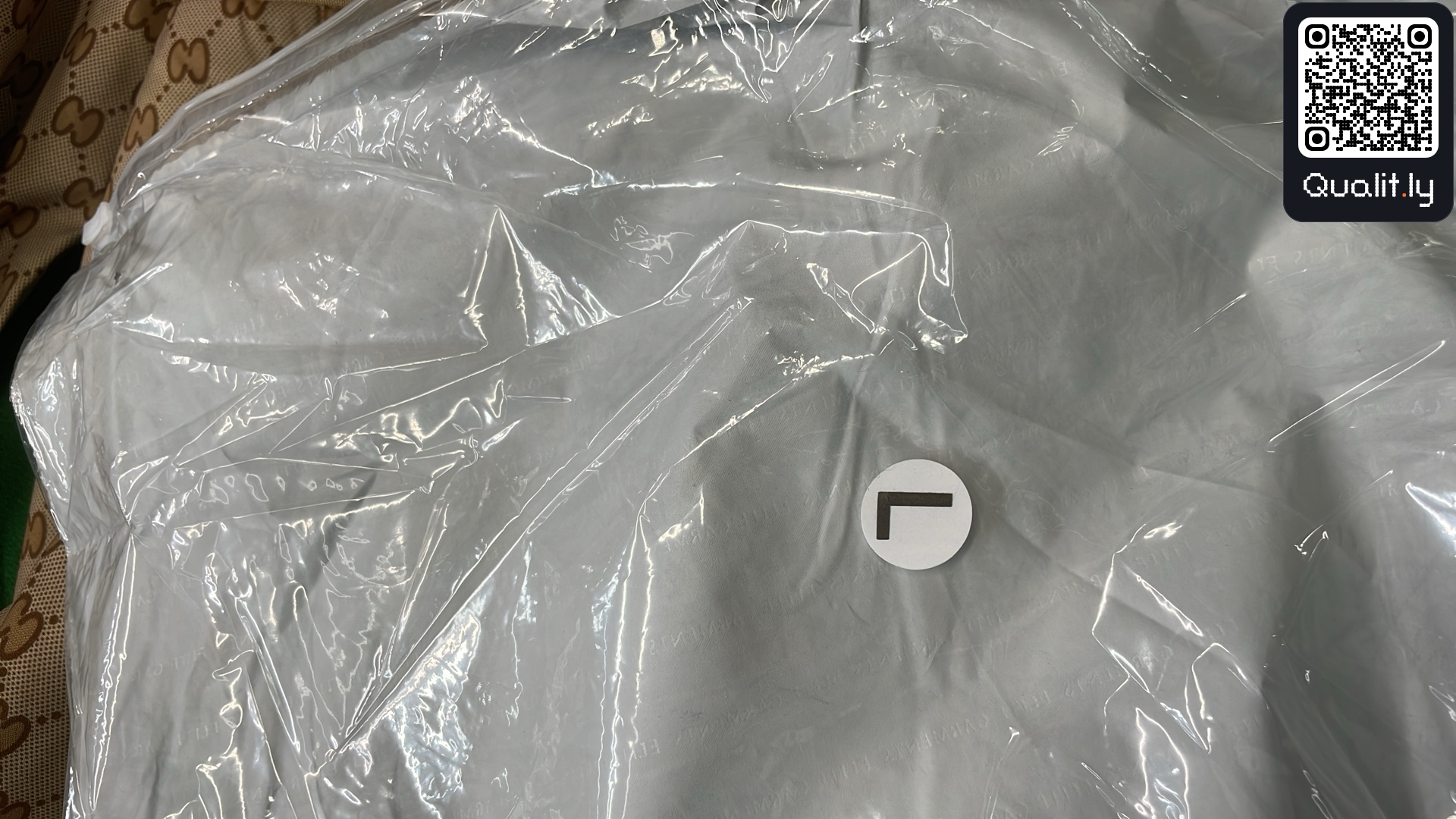 Jacket QC photo 1 of 4