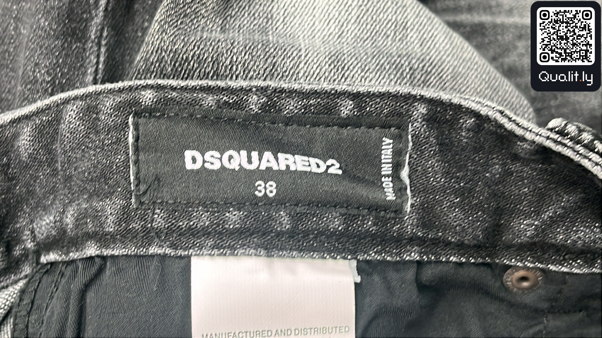 Jeans QC photo 1 of 12