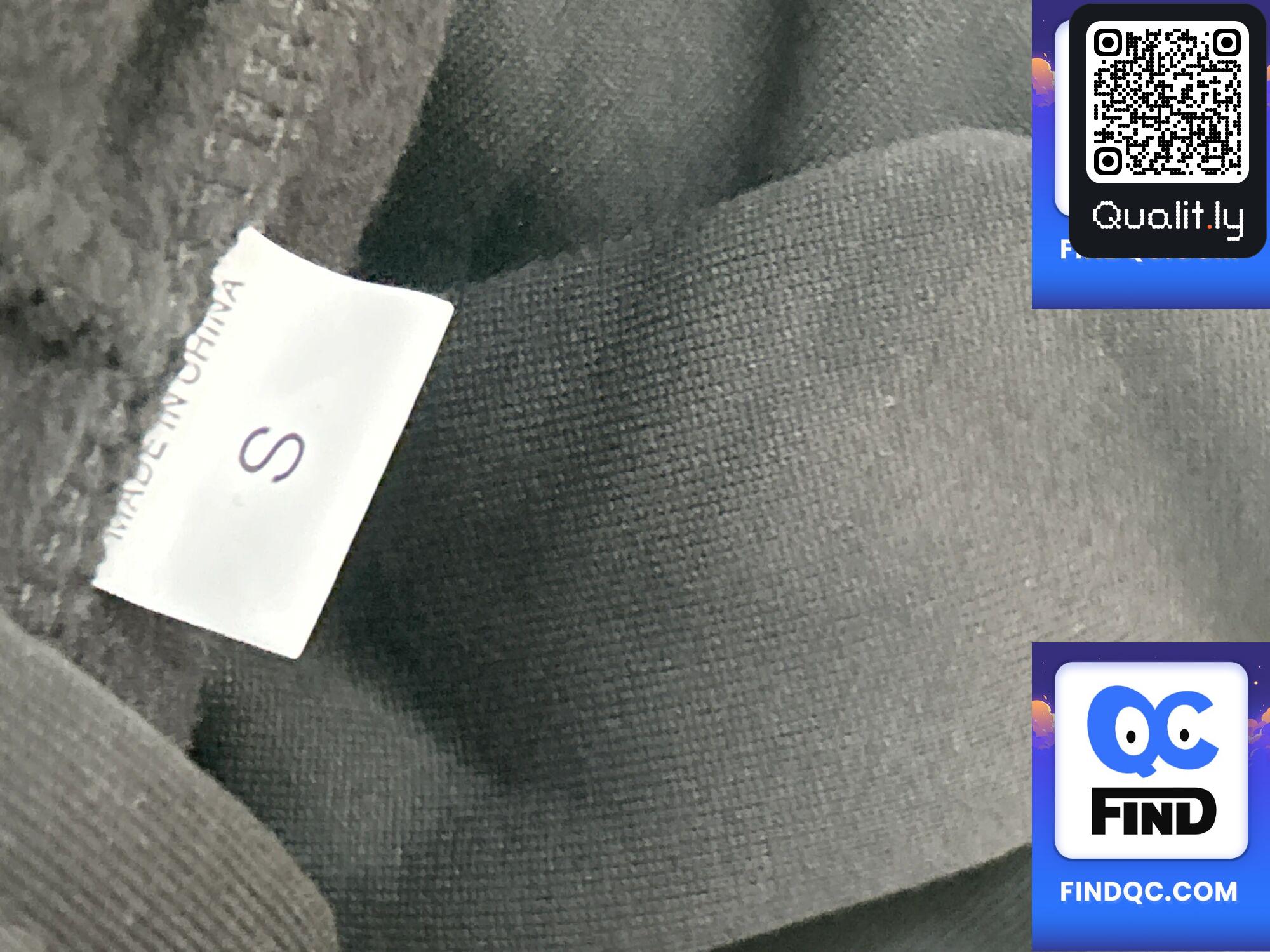 Hoodie QC photo 1 of 8