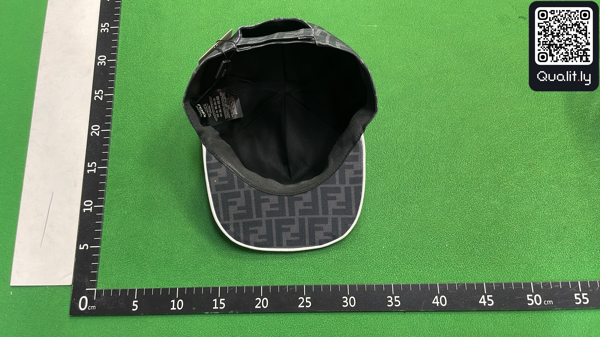 Cap QC photo 3 of 34