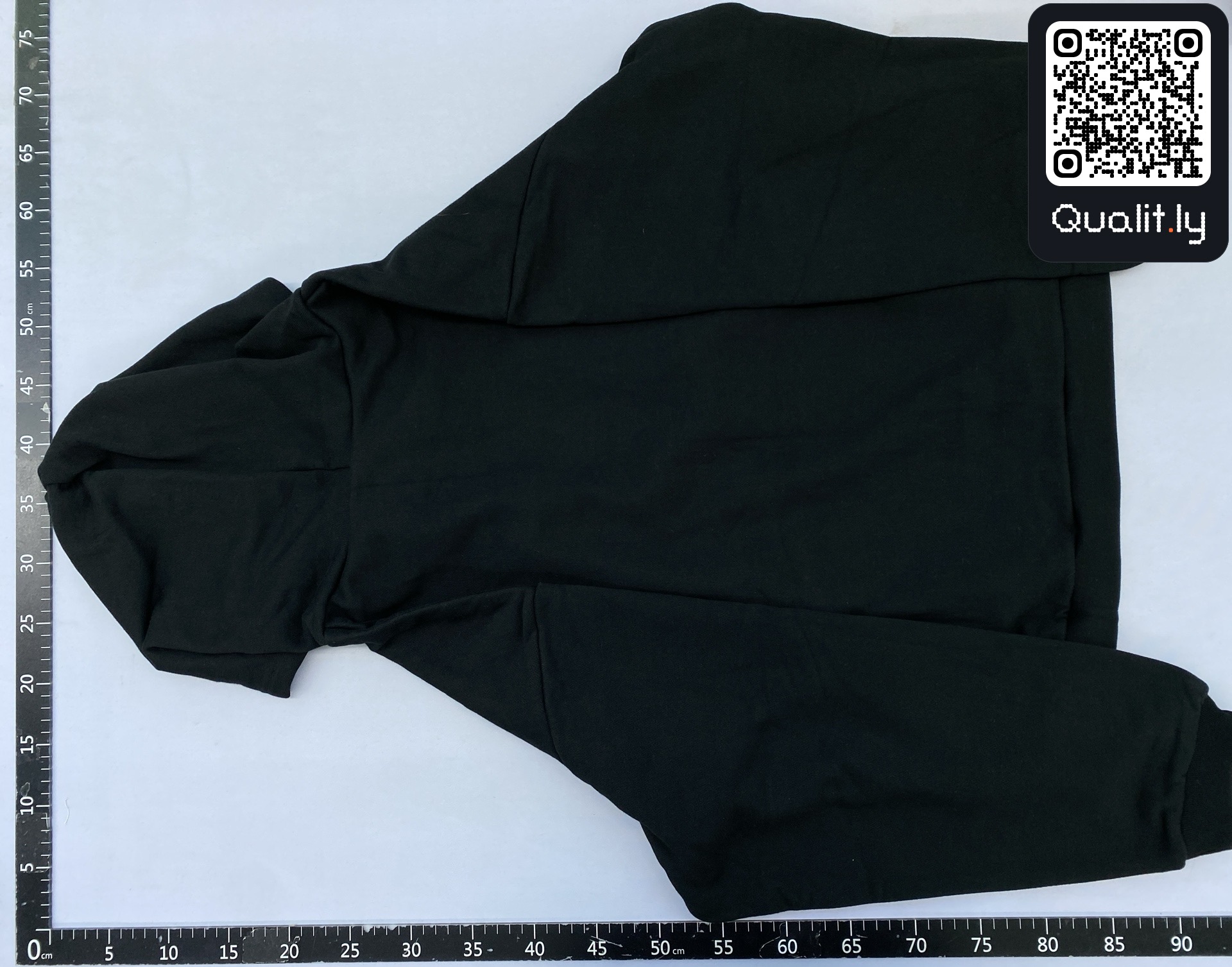 Hoodie QC photo 3 of 51