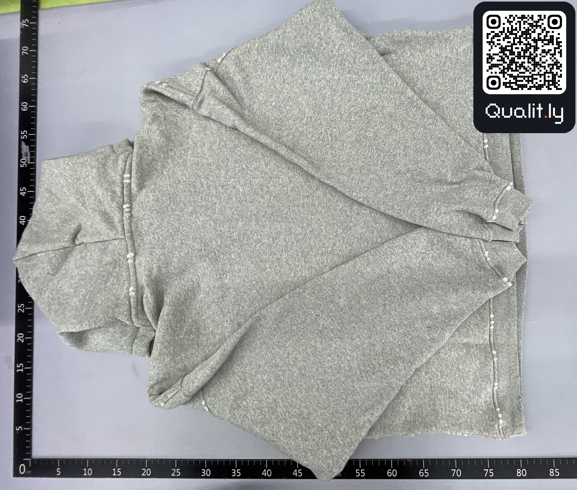 Hoodie QC photo 2 of 69
