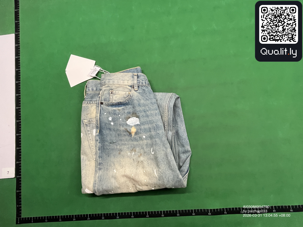 Jeans QC photo 1 of 14