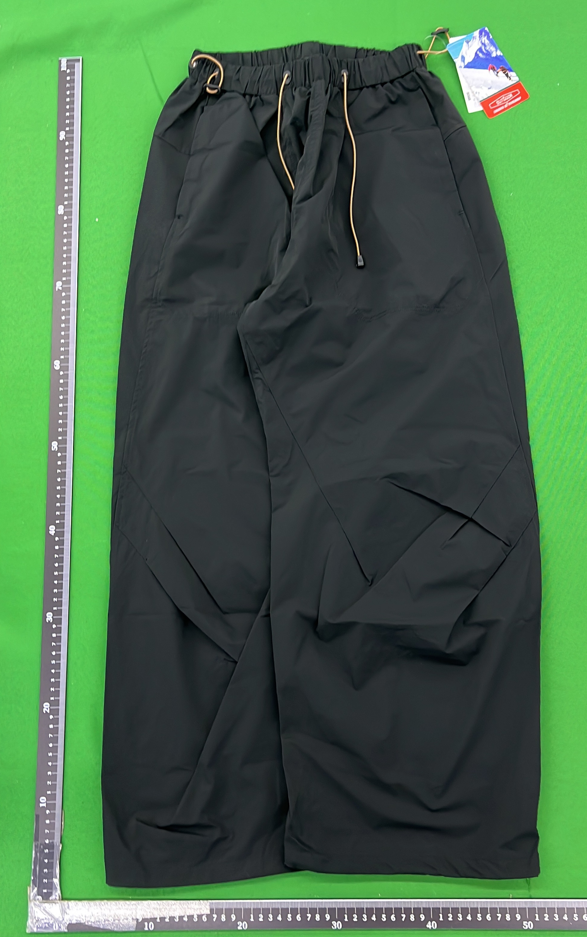 Pantaloni — fotografie QC 3 din 4