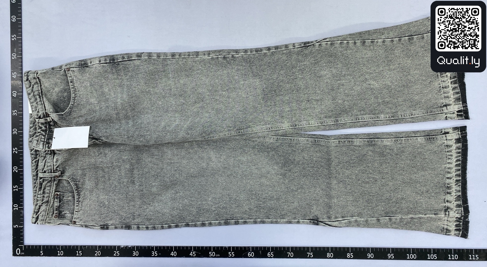 Jeans QC photo 2 of 92