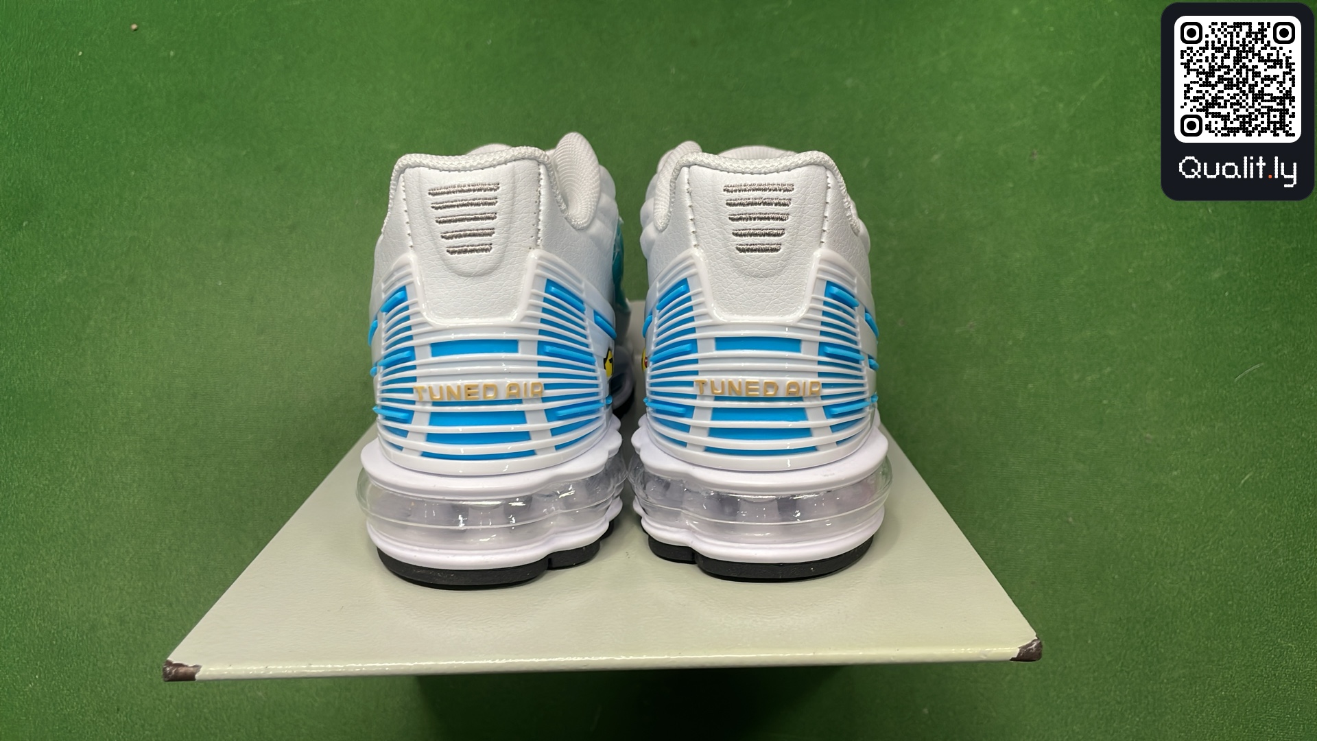 Sneaker — QC-Foto 3 von 24