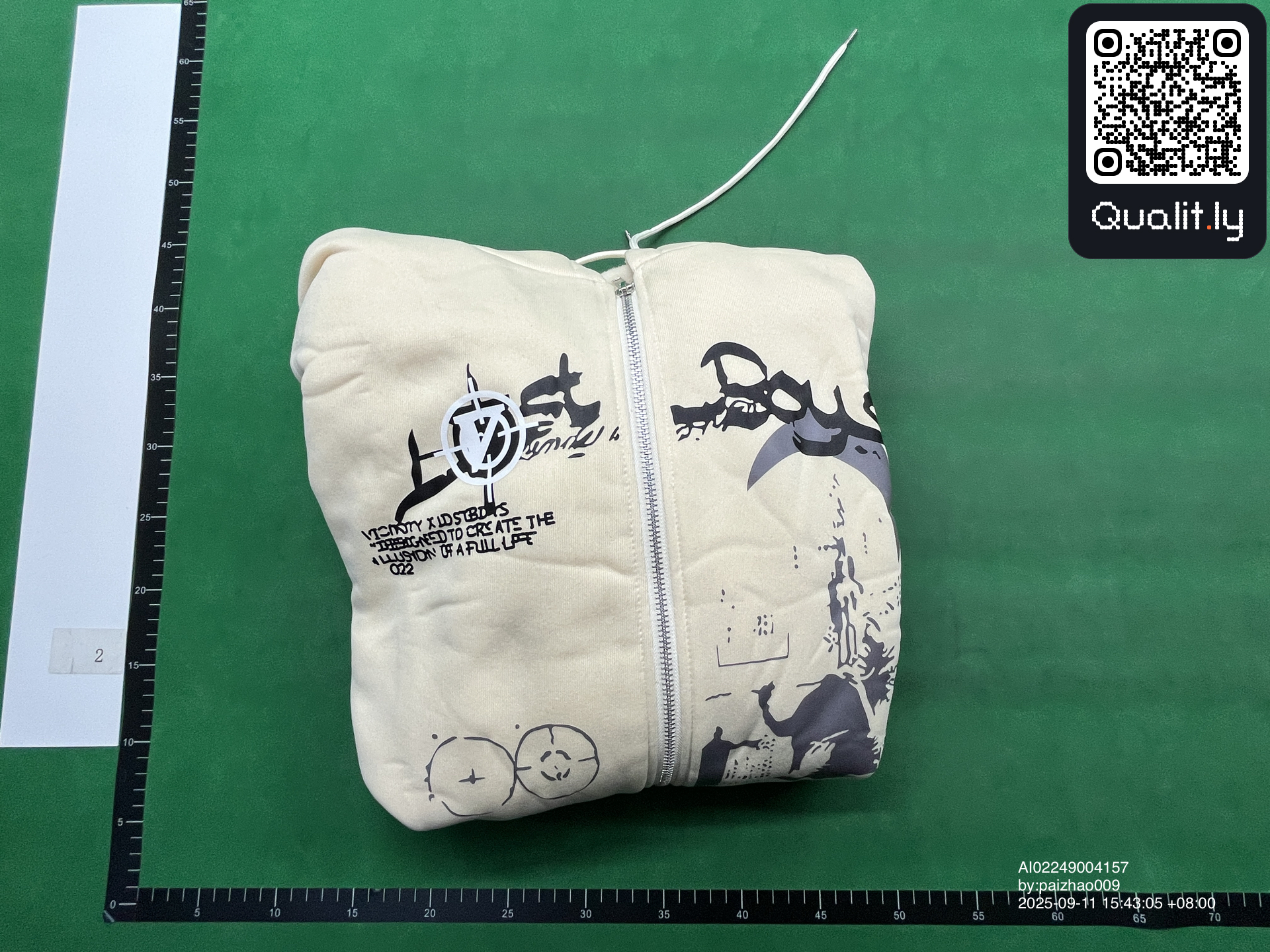 Hoodie — QC-foto 1 av 8