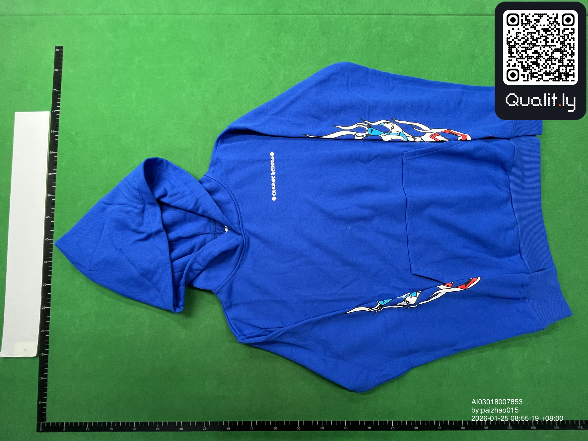 Hoodie — QC-foto 2 van 10