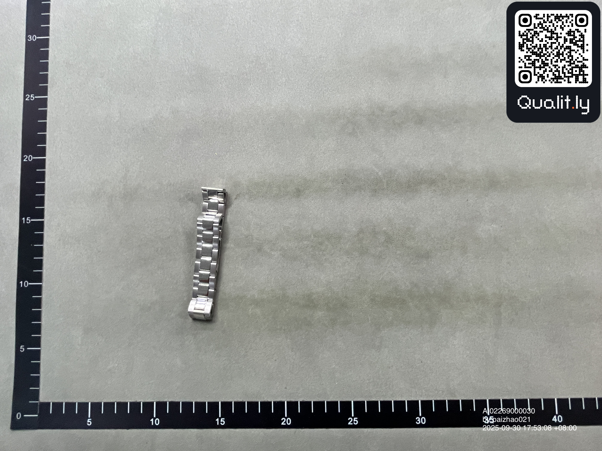 首饰 QC 照片 2 / 6