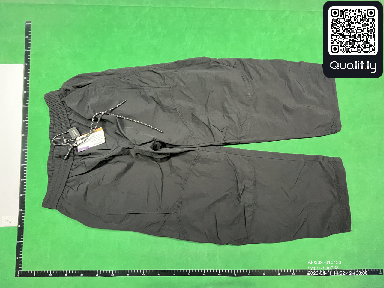 长裤 QC 照片 3 / 8