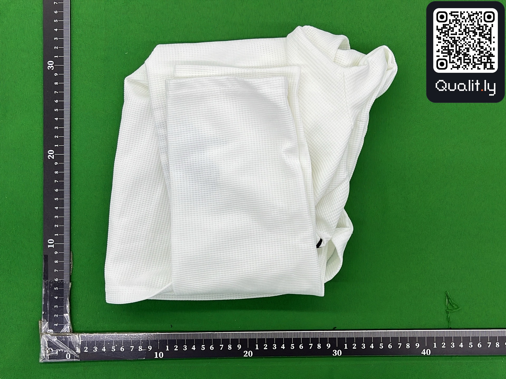 Tricou — fotografie QC 1 din 92
