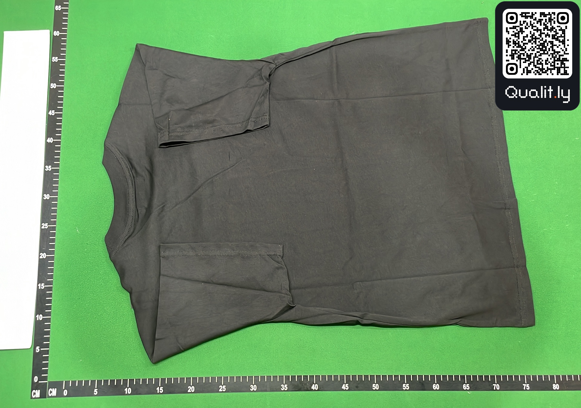 T-shirt — QC-foto 3 van 4
