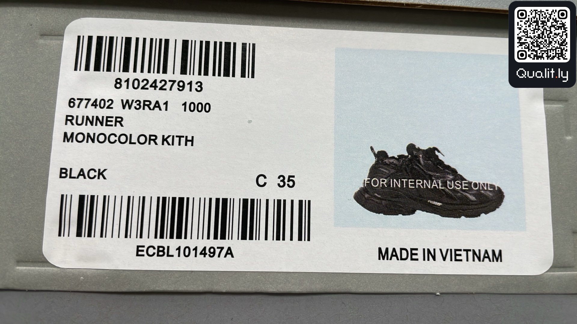 Sneakers QC photo 2 of 232