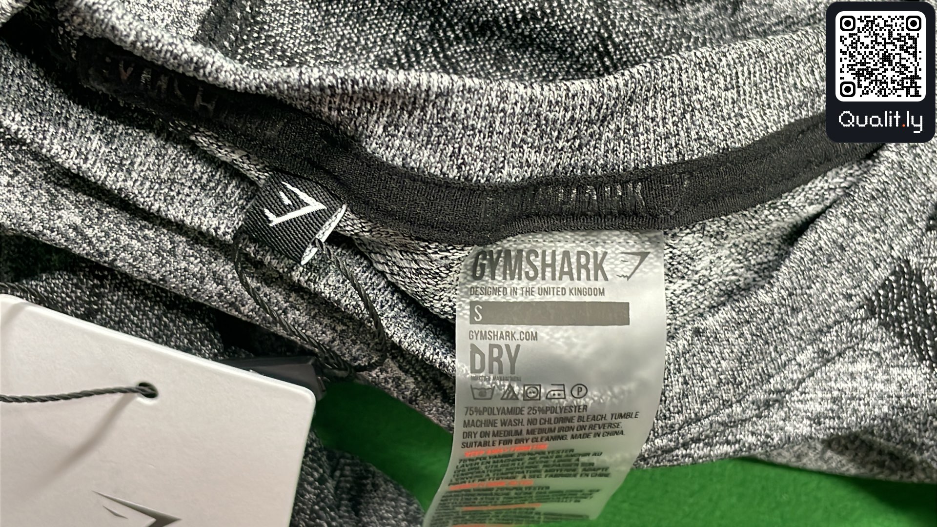 Camiseta — foto QC 1 de 114