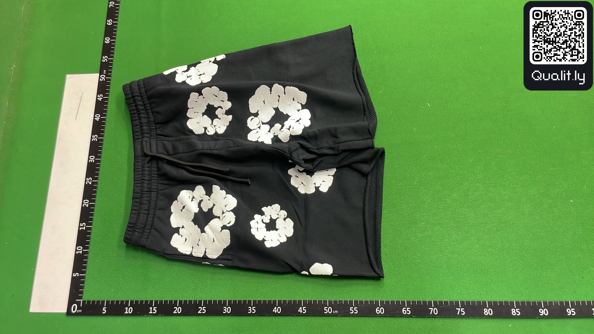 Blugi — fotografie QC 2 din 32