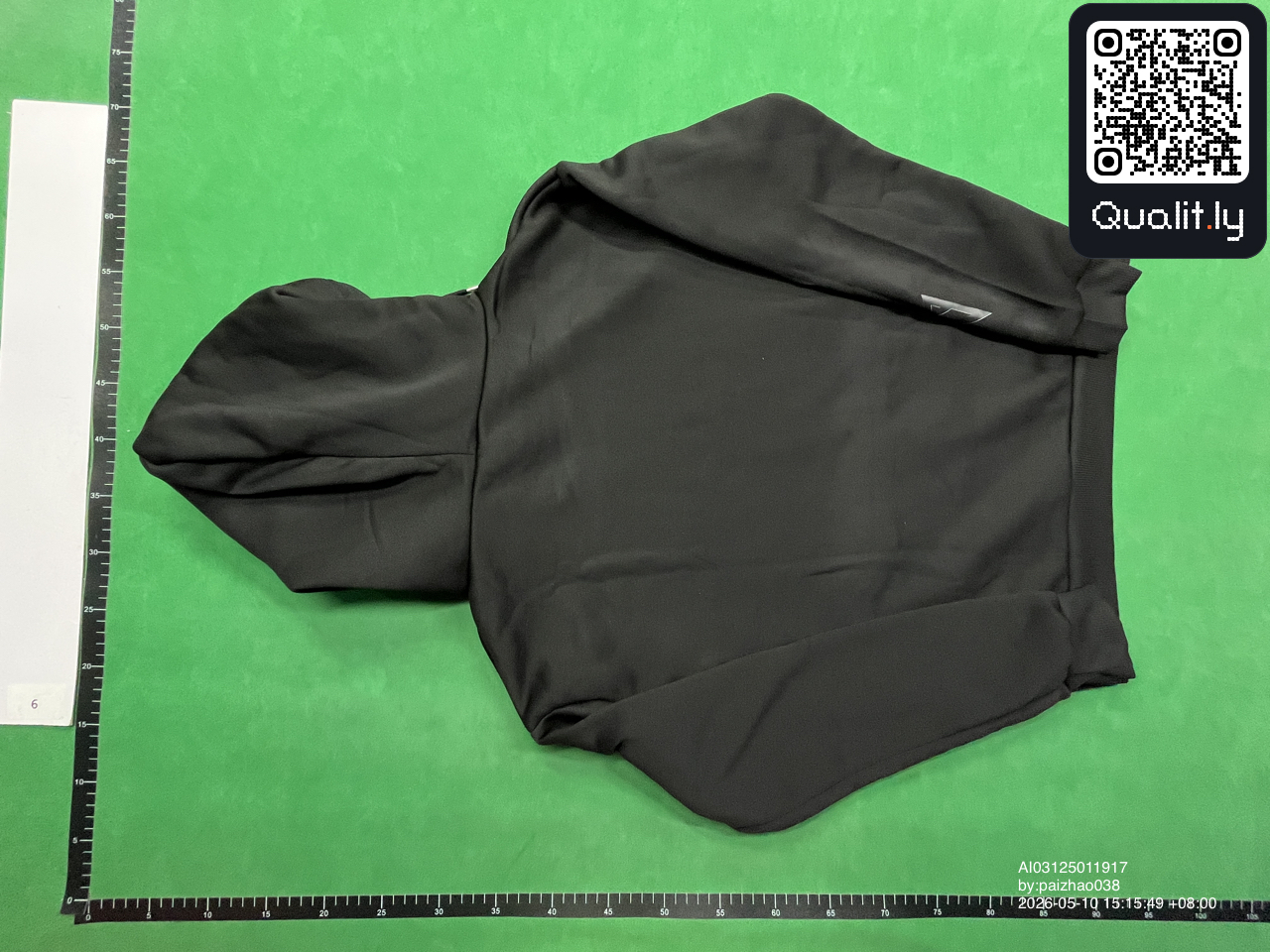 Hoodie — QC-foto 2 av 30