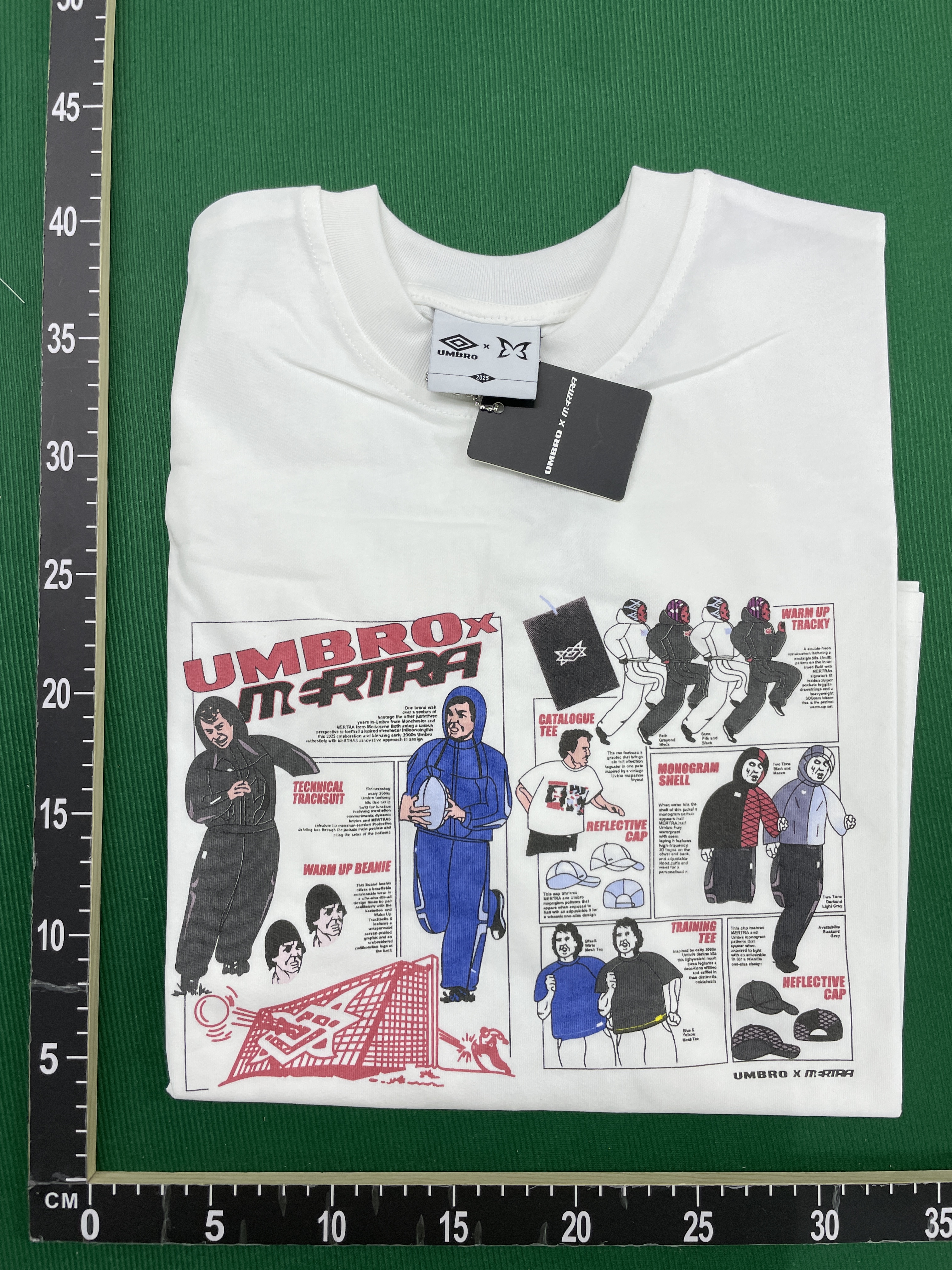 Pants QC photo 1 of 164