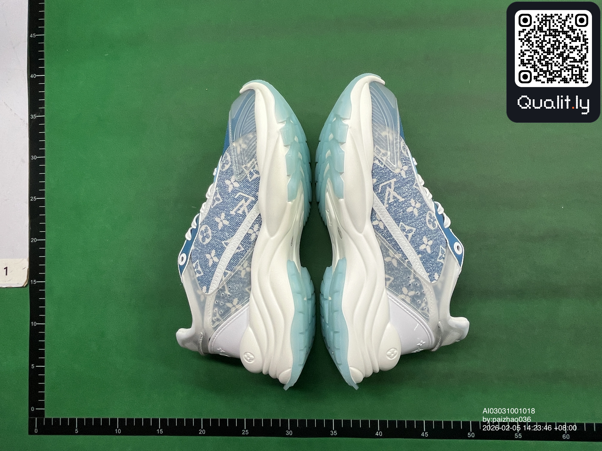 球鞋 QC 照片 3 / 12