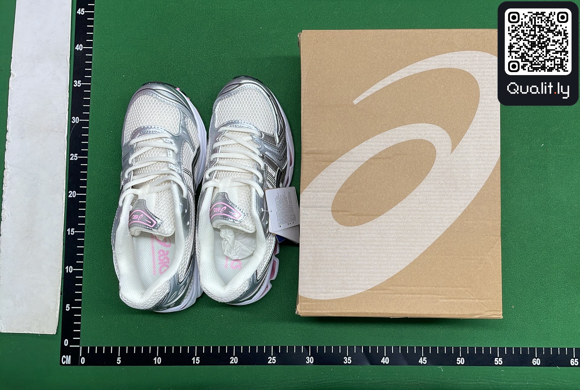 QC photo 1 of 90