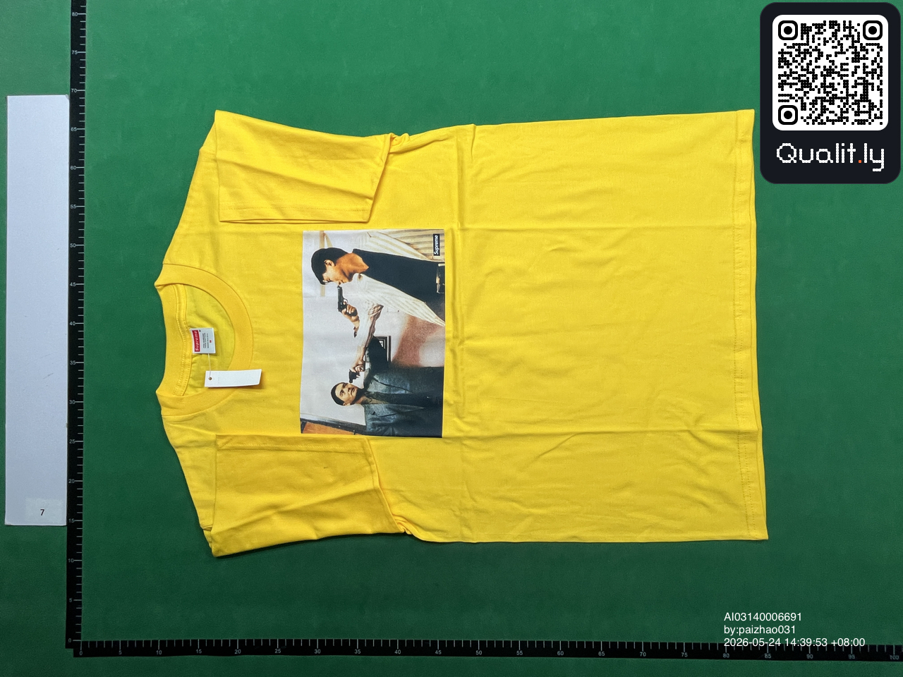 T-Shirt — QC-Foto 3 von 10