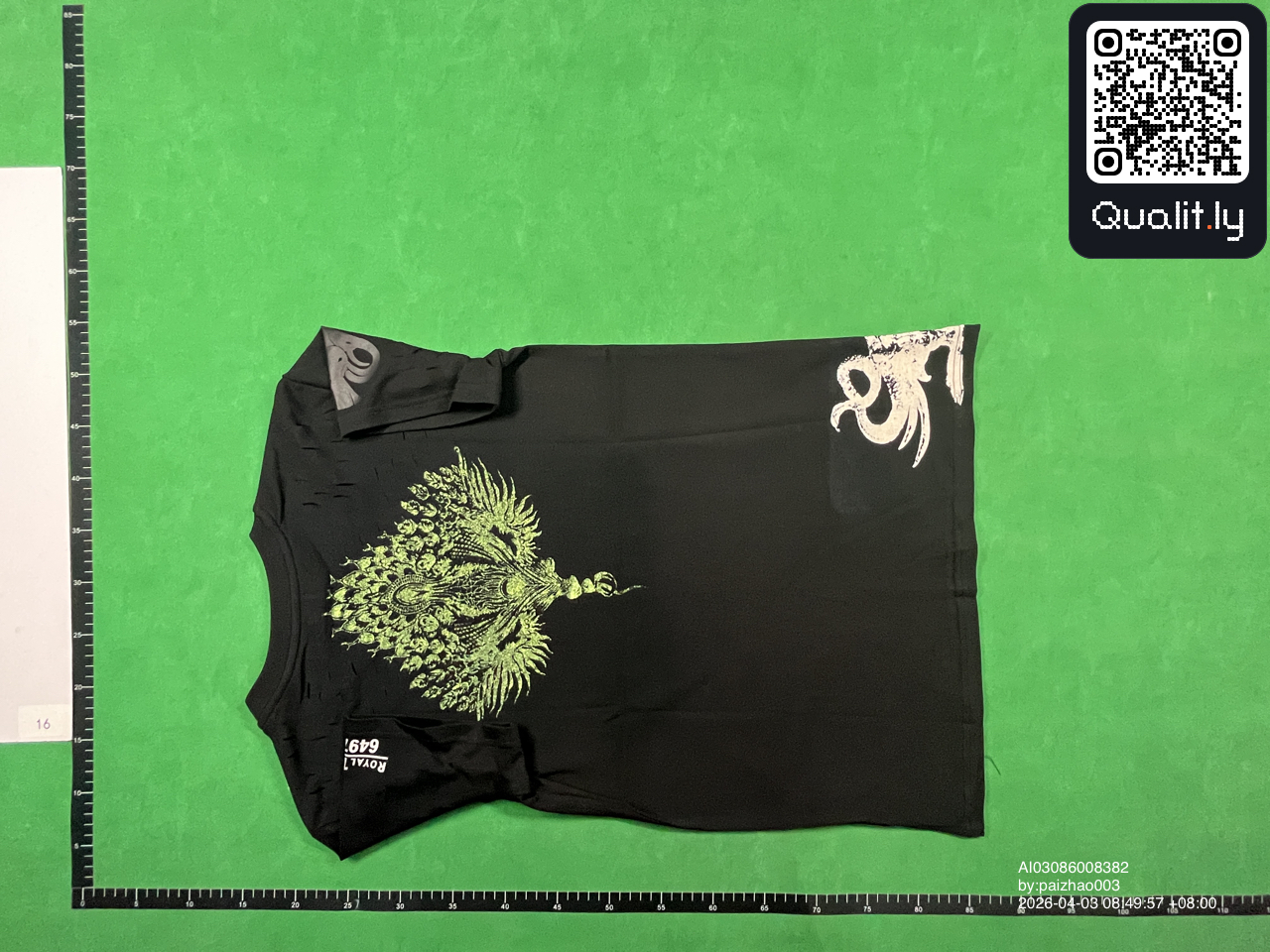 Camiseta — foto QC 2 de 4