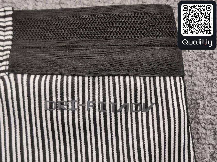 Pants QC photo 3 of 11