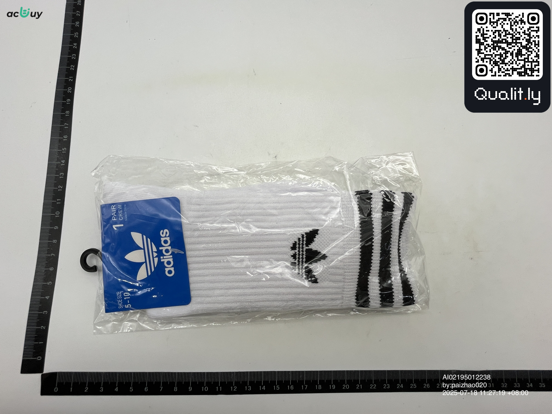 Chaussettes — photo QC 3 sur 3