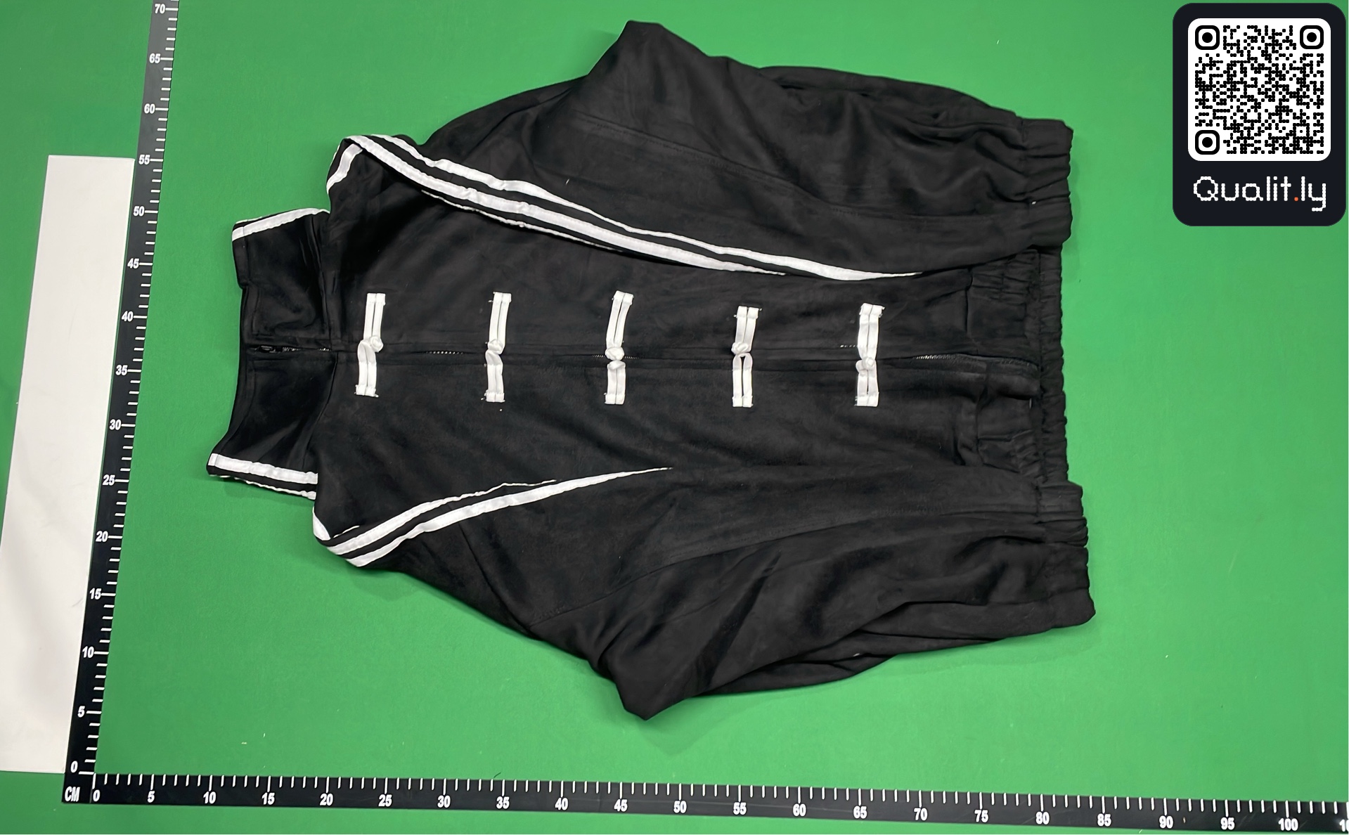夹克 QC 照片 2 / 16
