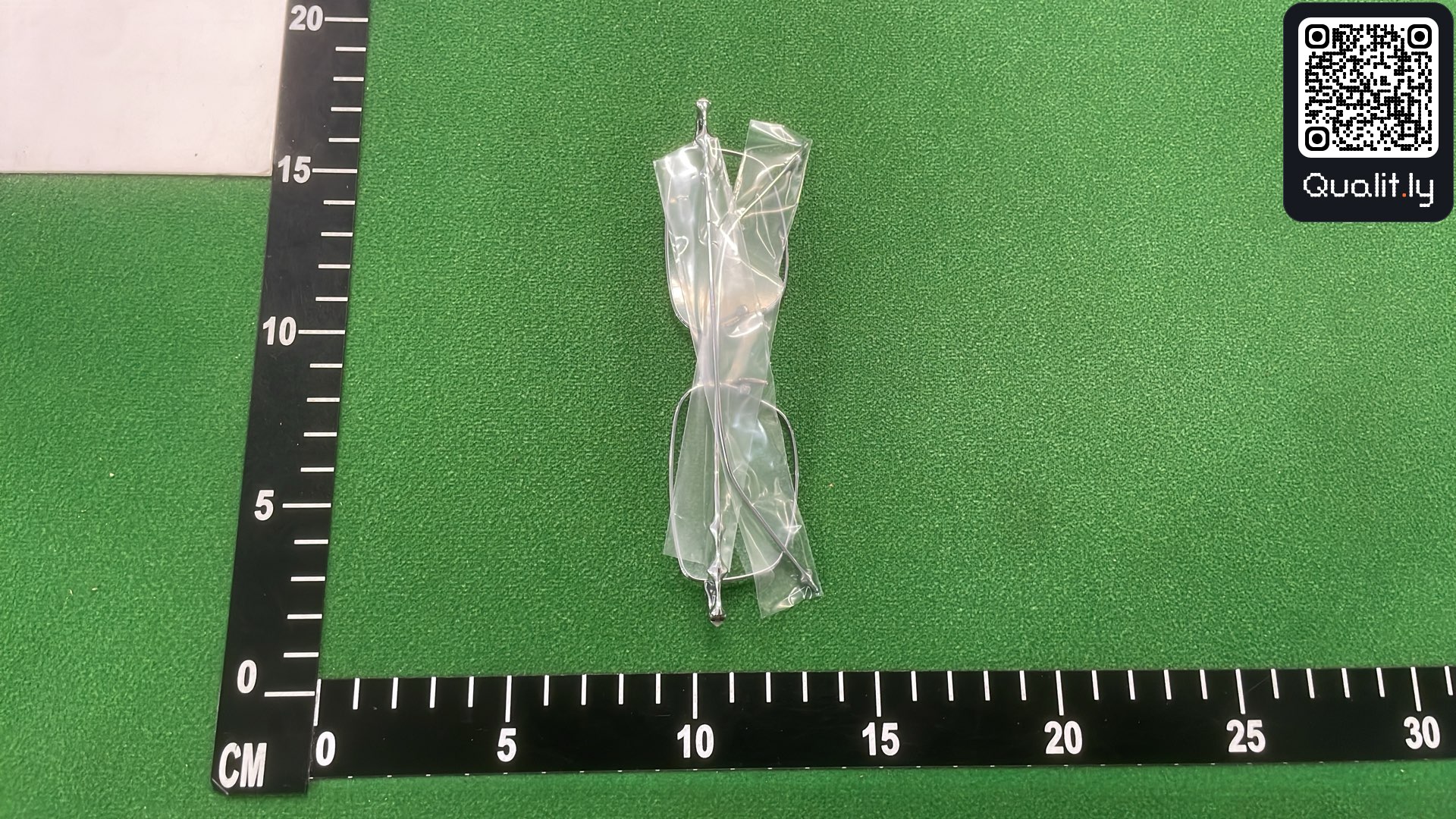Sunglasses QC photo 3 of 3