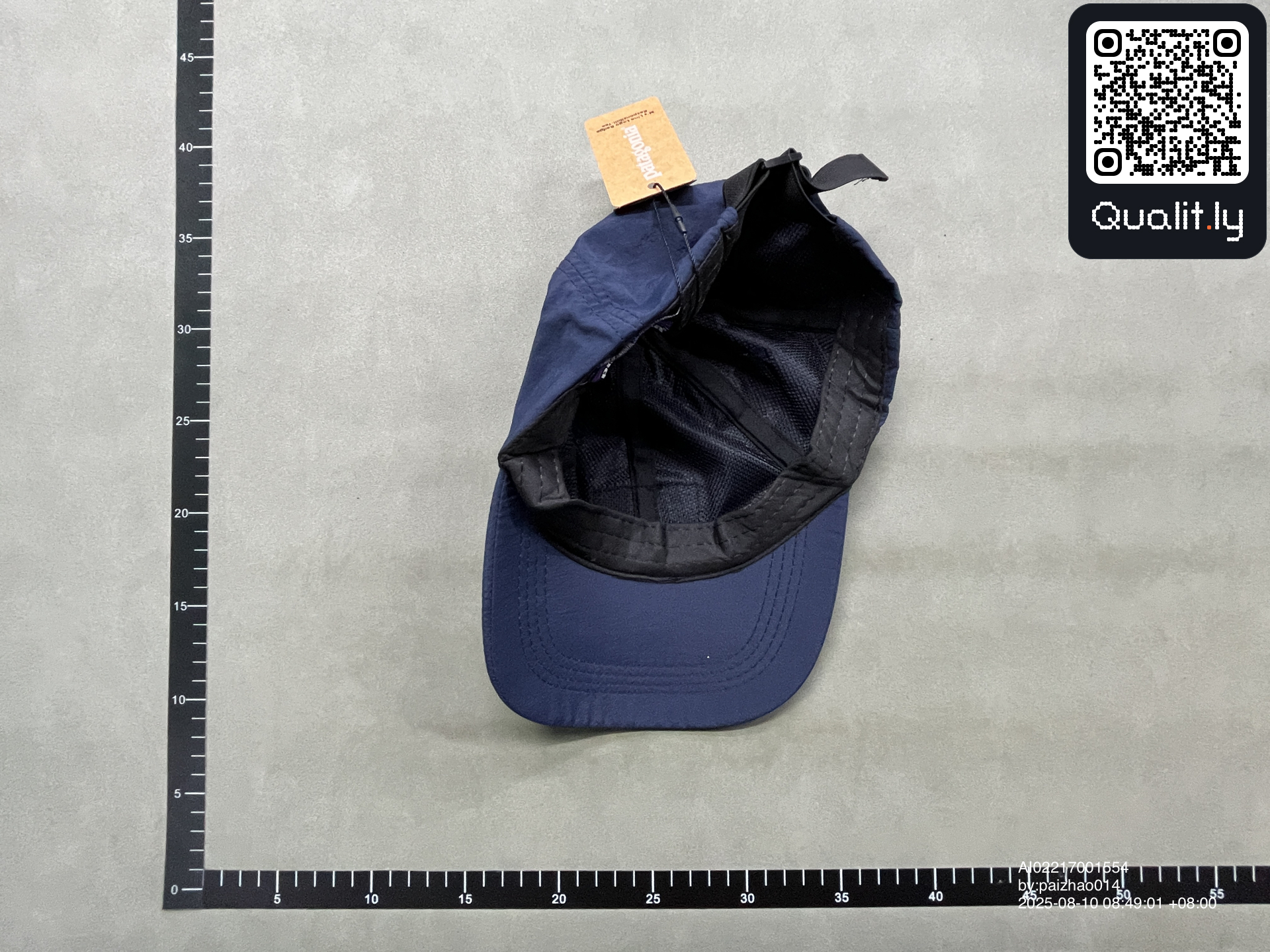 Cap QC photo 1 of 3
