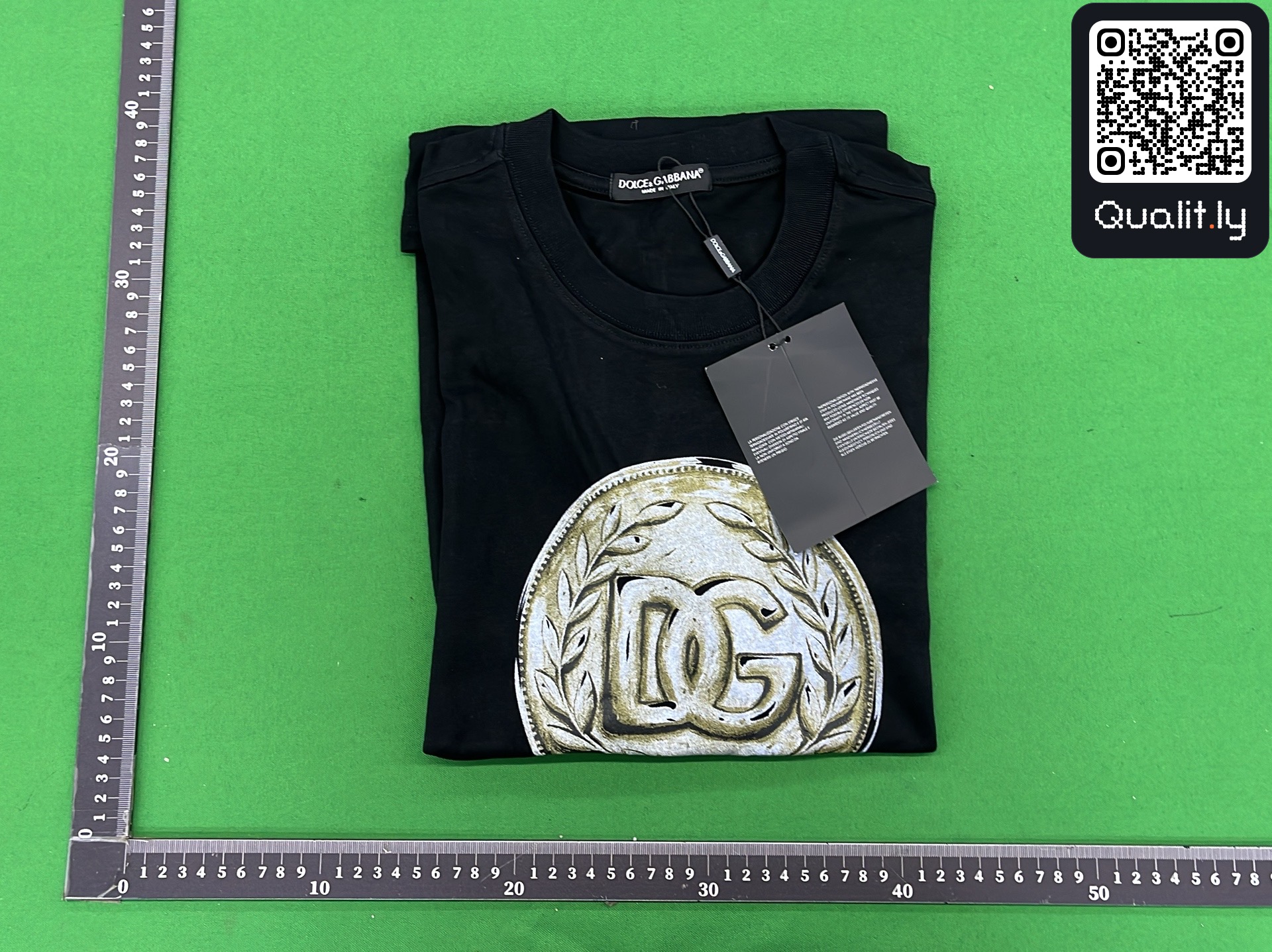 T-shirt QC photo 1 of 26