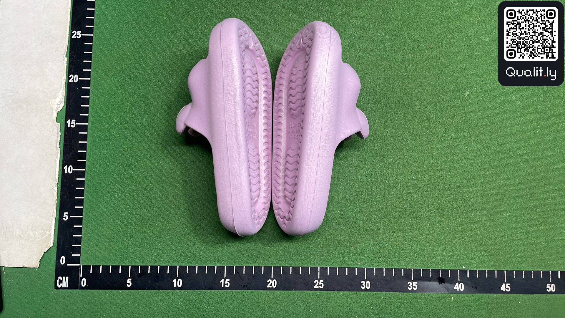 Claquettes — photo QC 3 sur 9