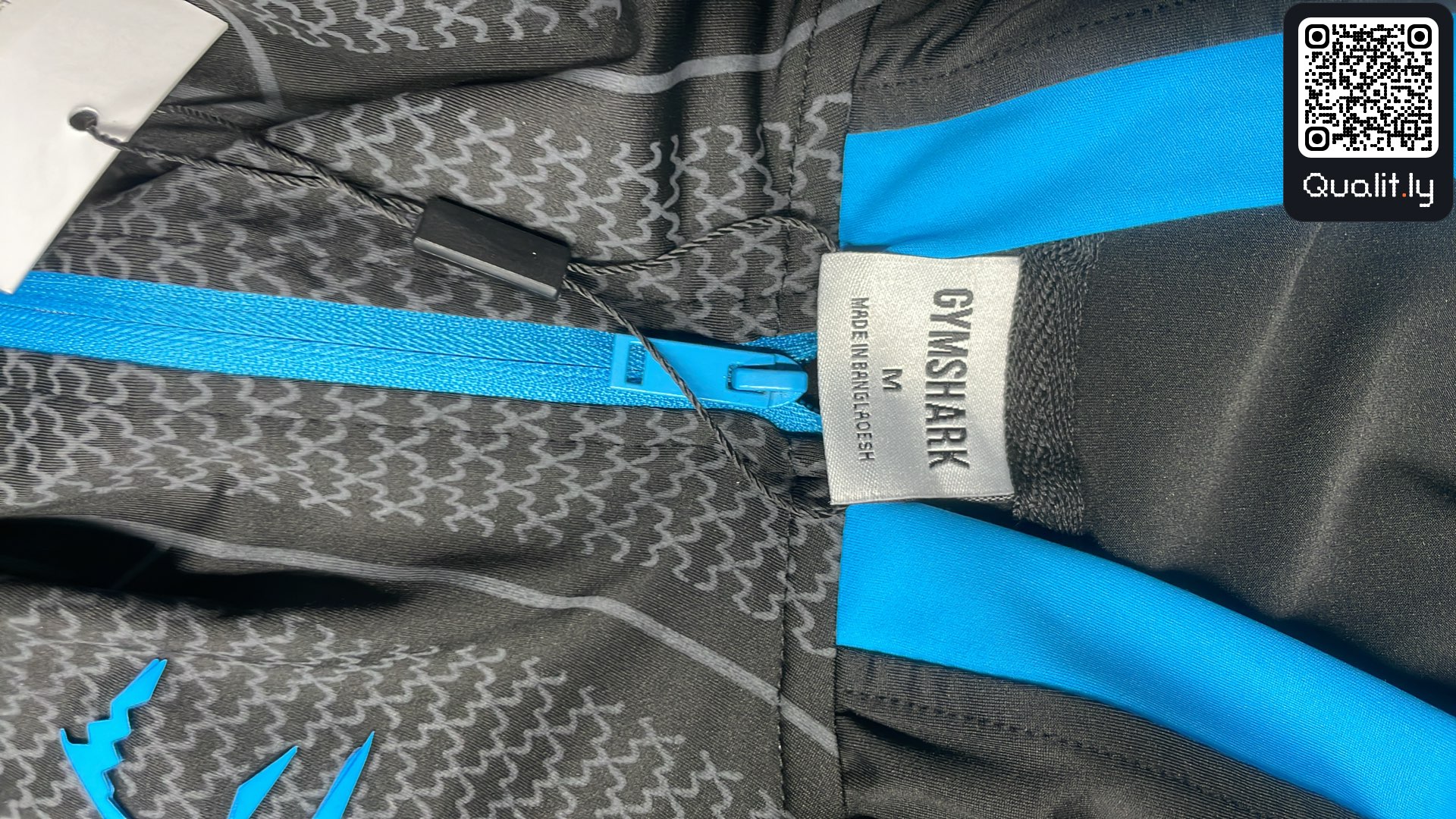 衬衫 QC 照片 1 / 30