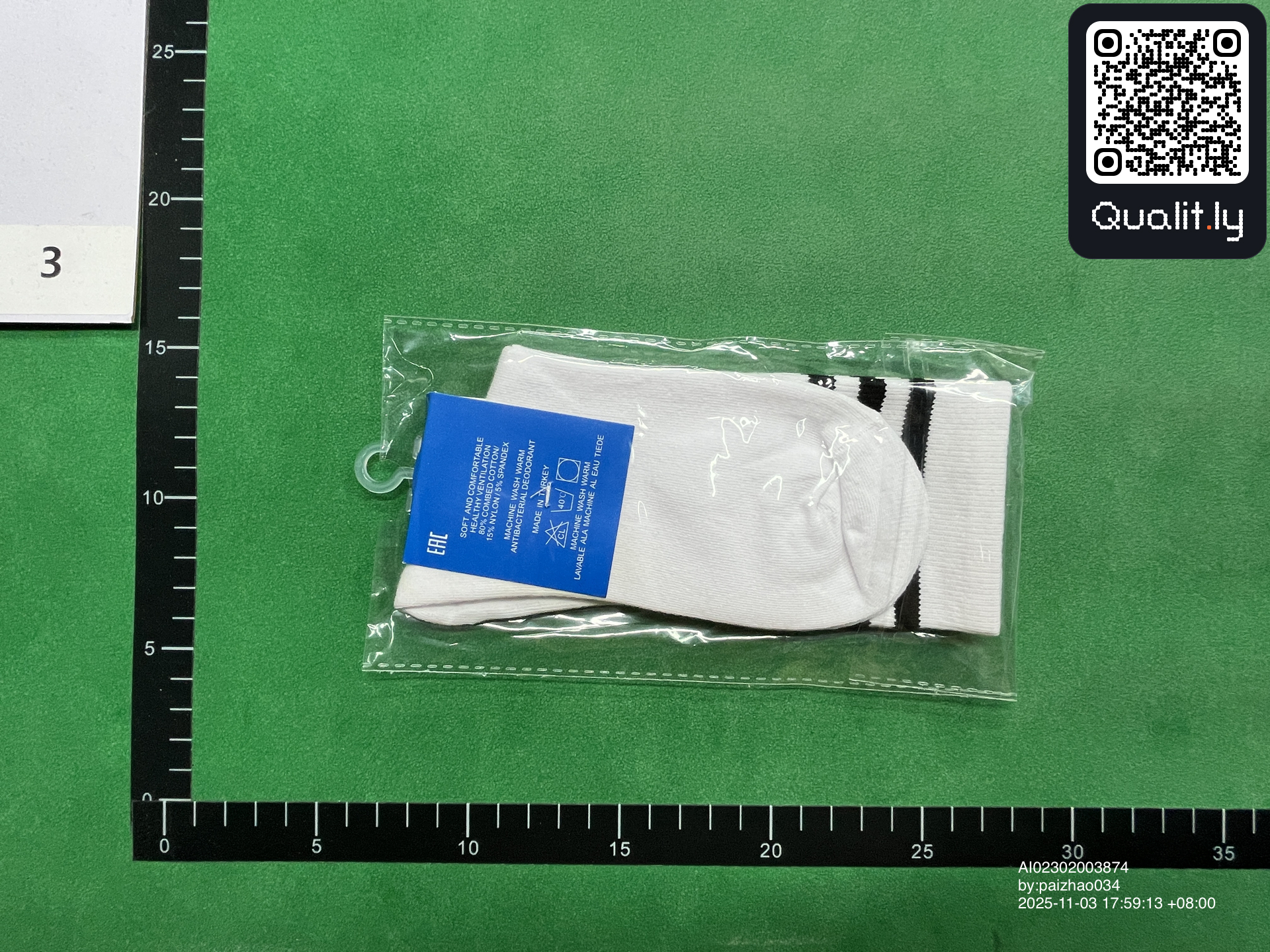 Socks QC photo 2 of 43