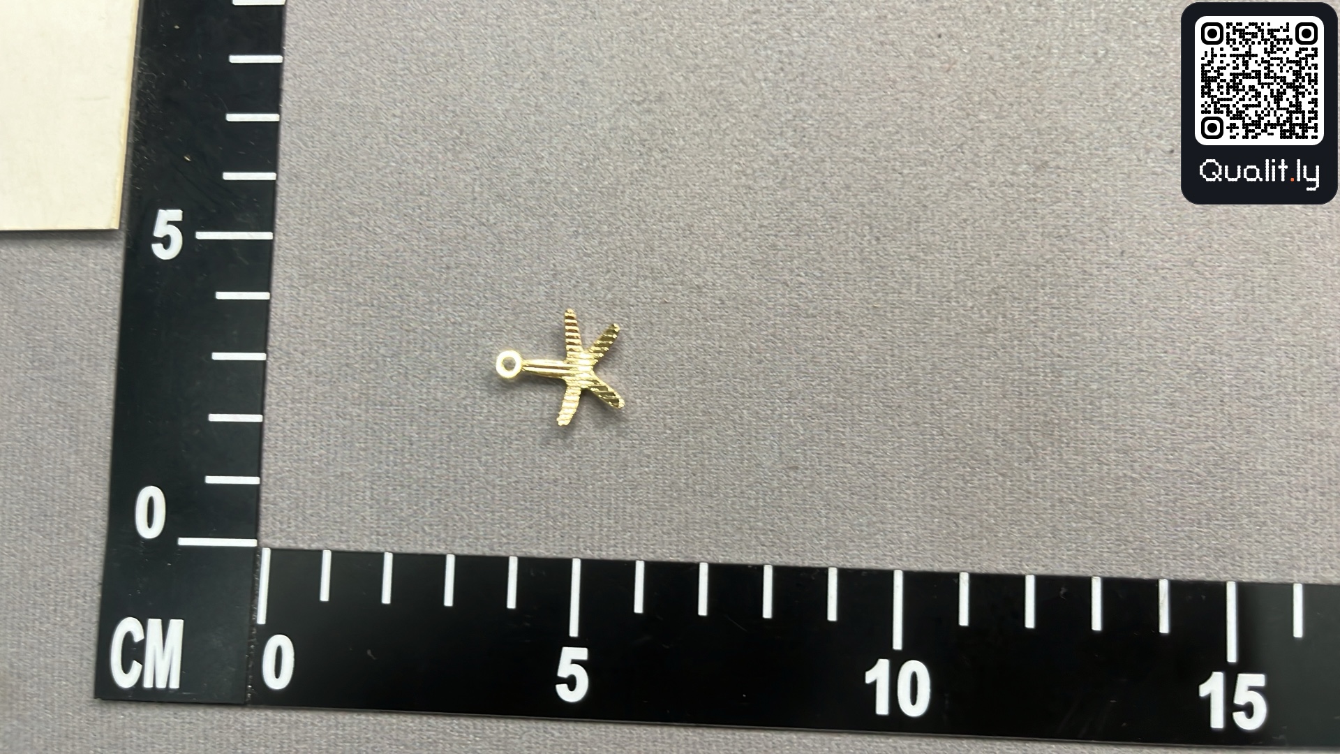 Jewelry QC photo 2 of 3