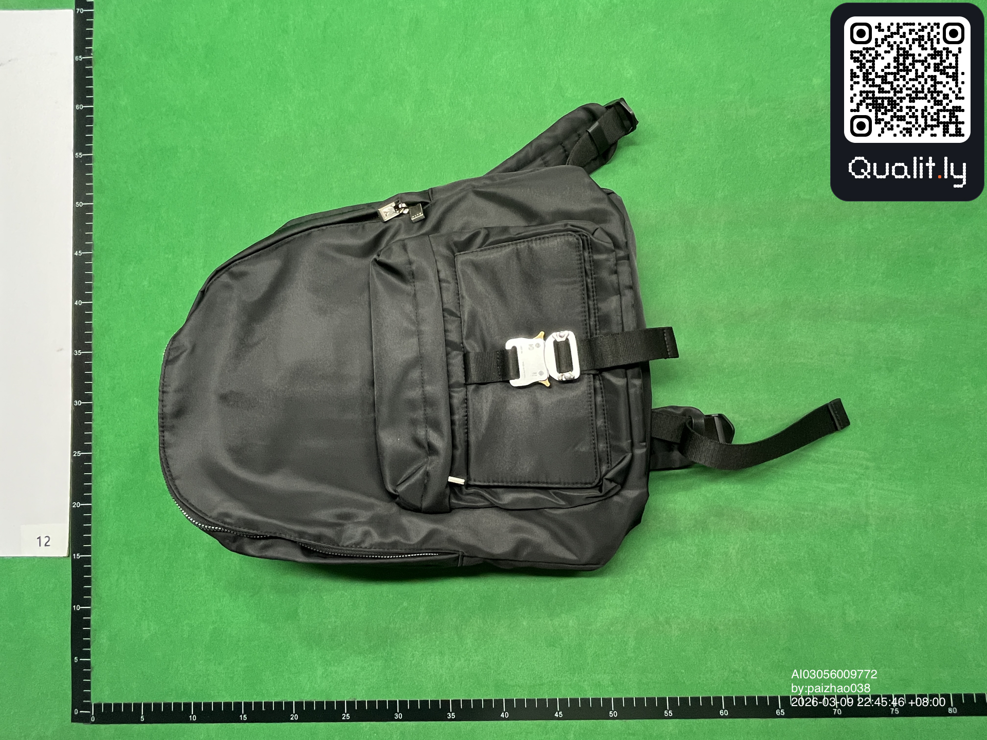 Bag QC photo 3 of 33