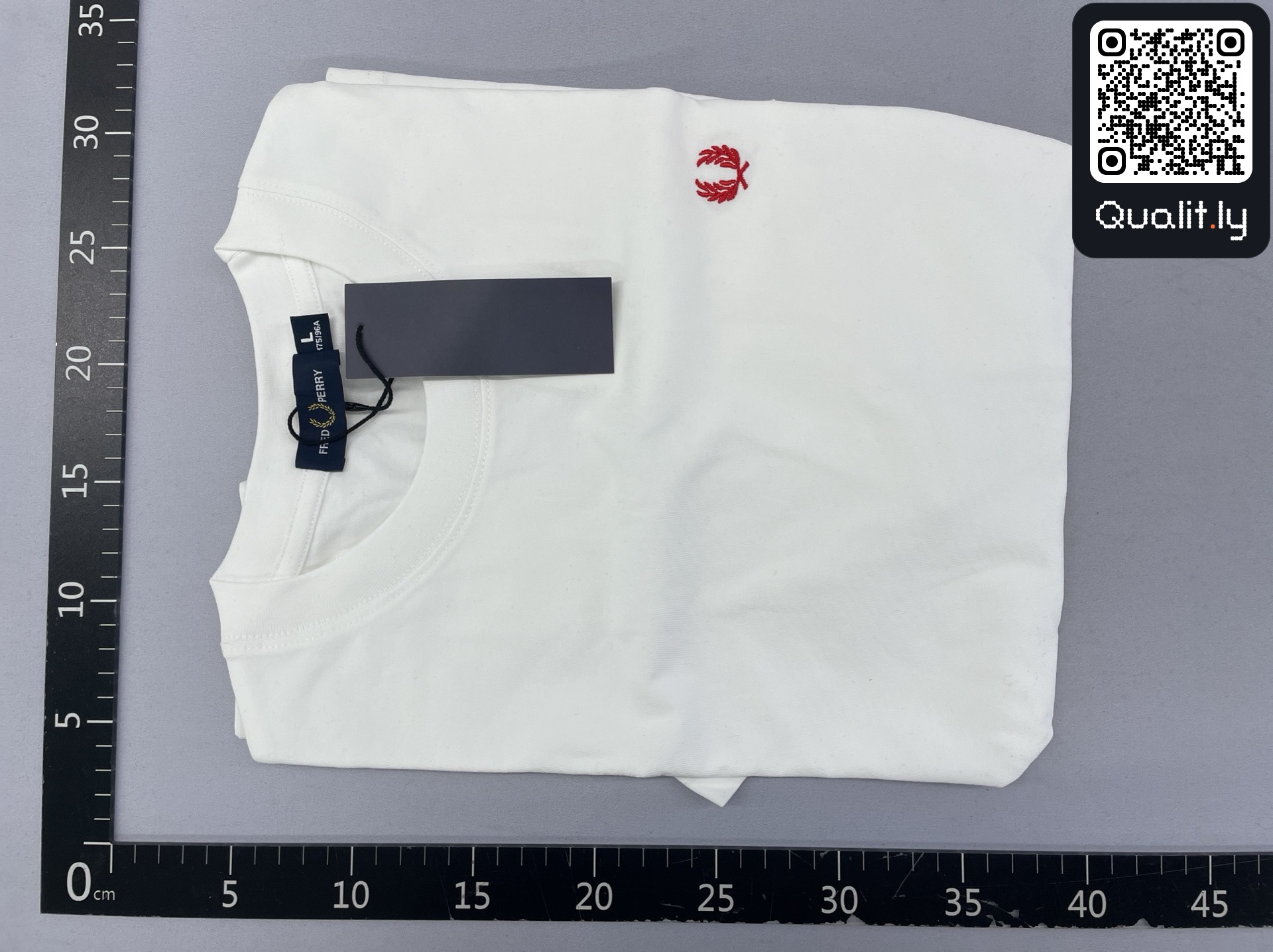 Shirt QC photo 1 of 98