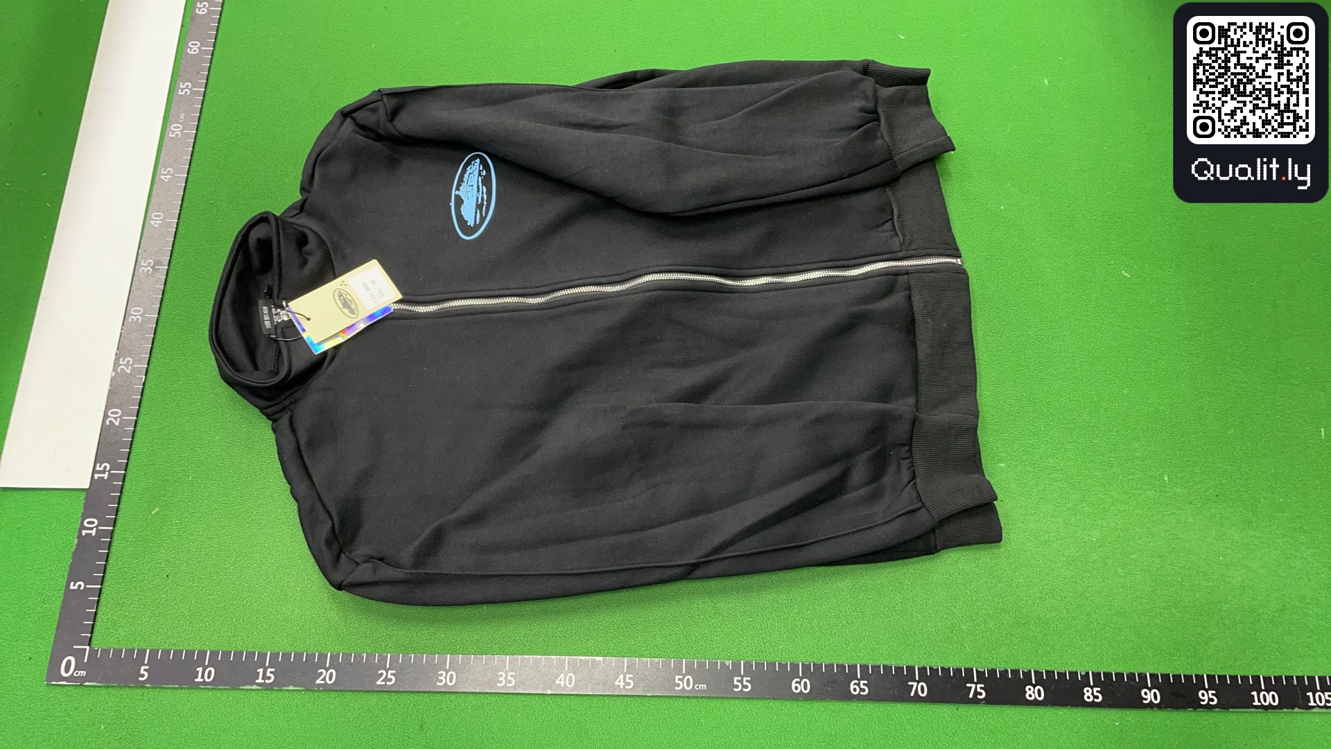 Jacket QC photo 2 of 296