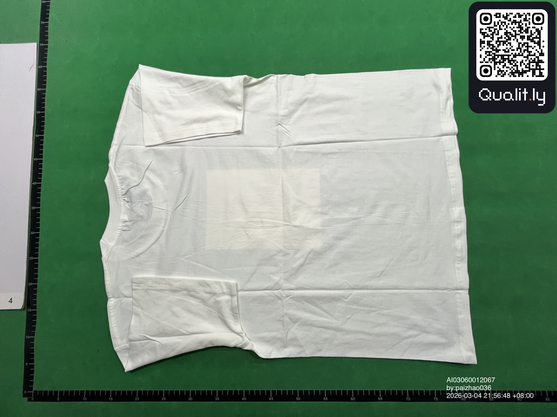 T-shirt — foto QC 2 di 4
