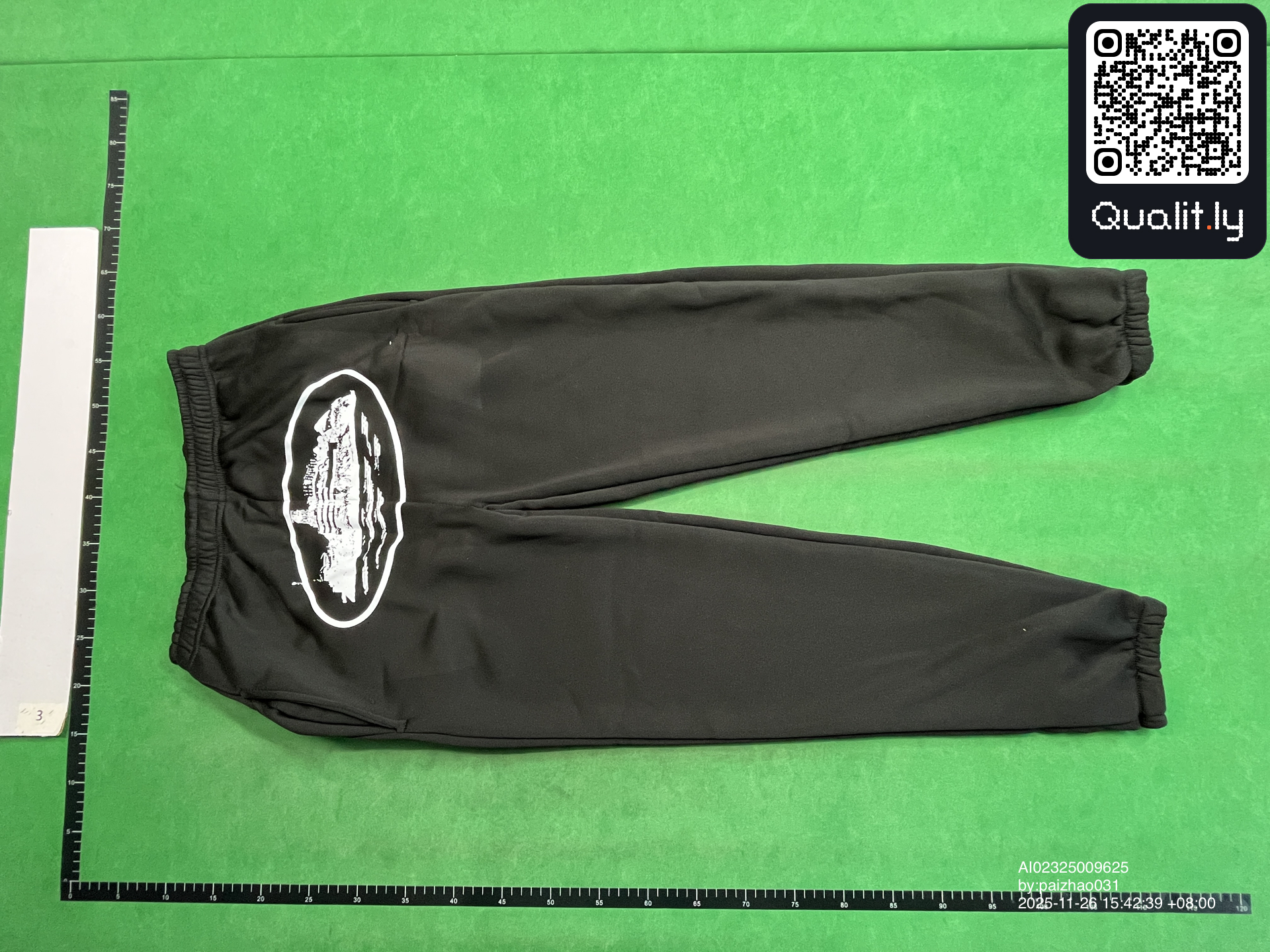 Sweatshirt QC photo 3 of 226
