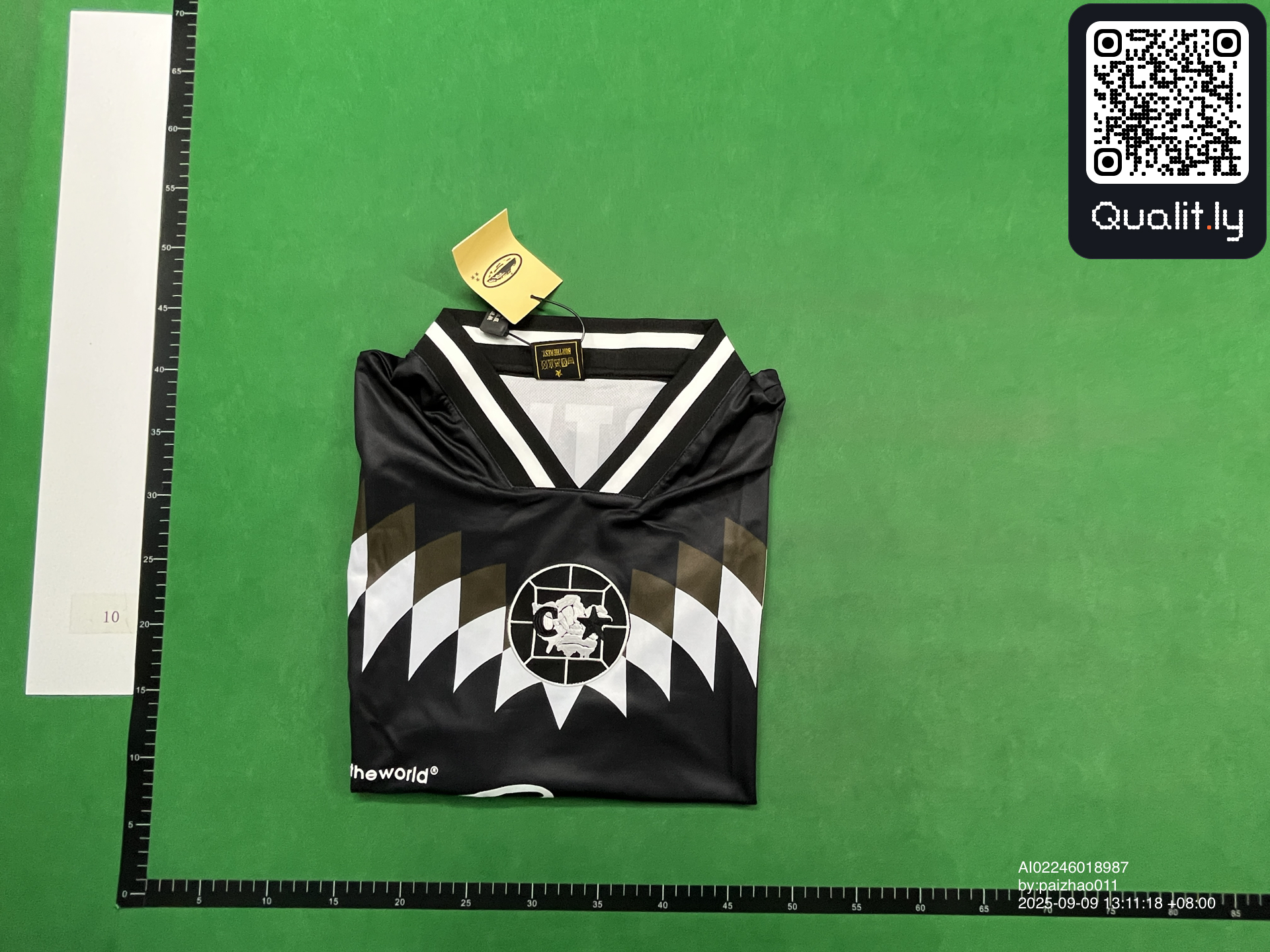 Camicia — foto QC 1 di 32