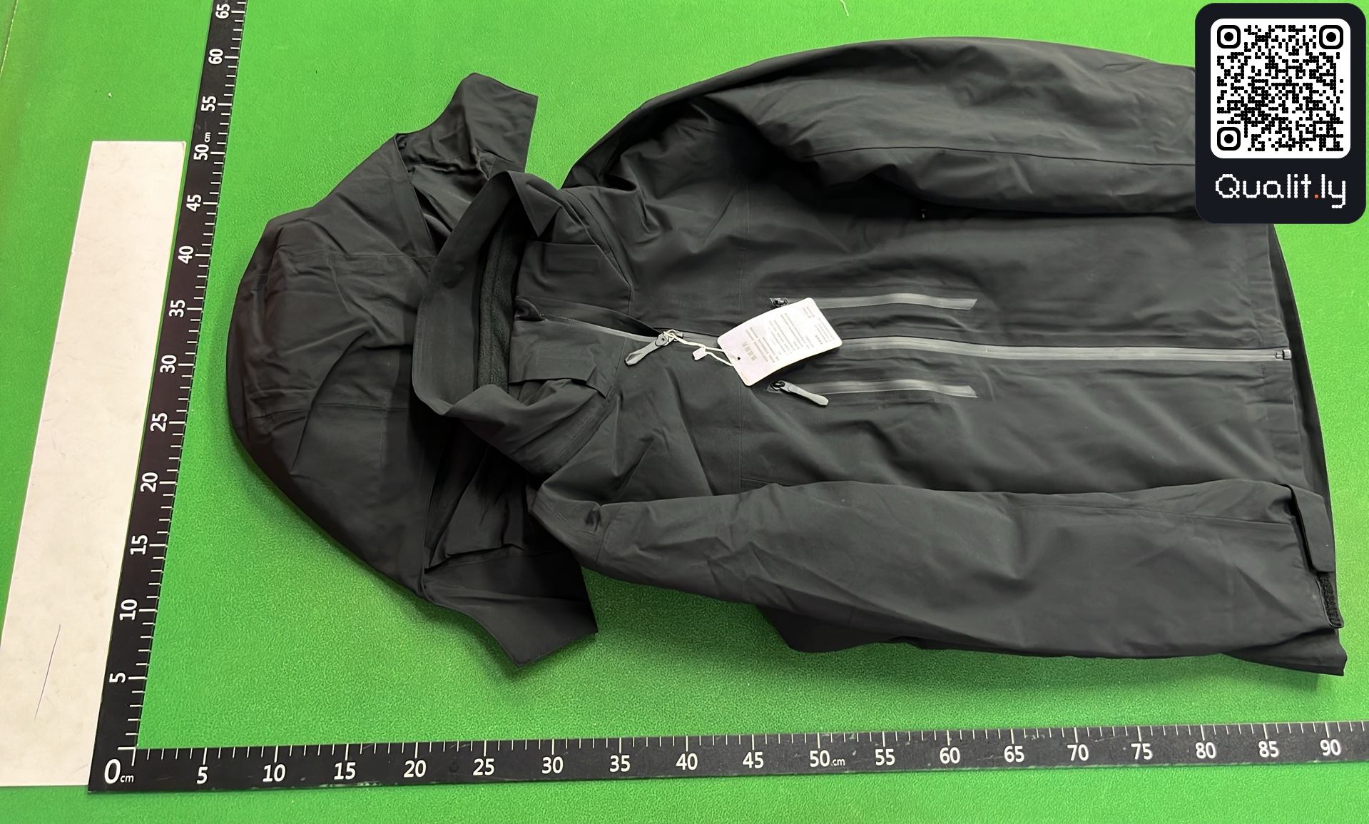 Chaqueta — foto QC 2 de 8