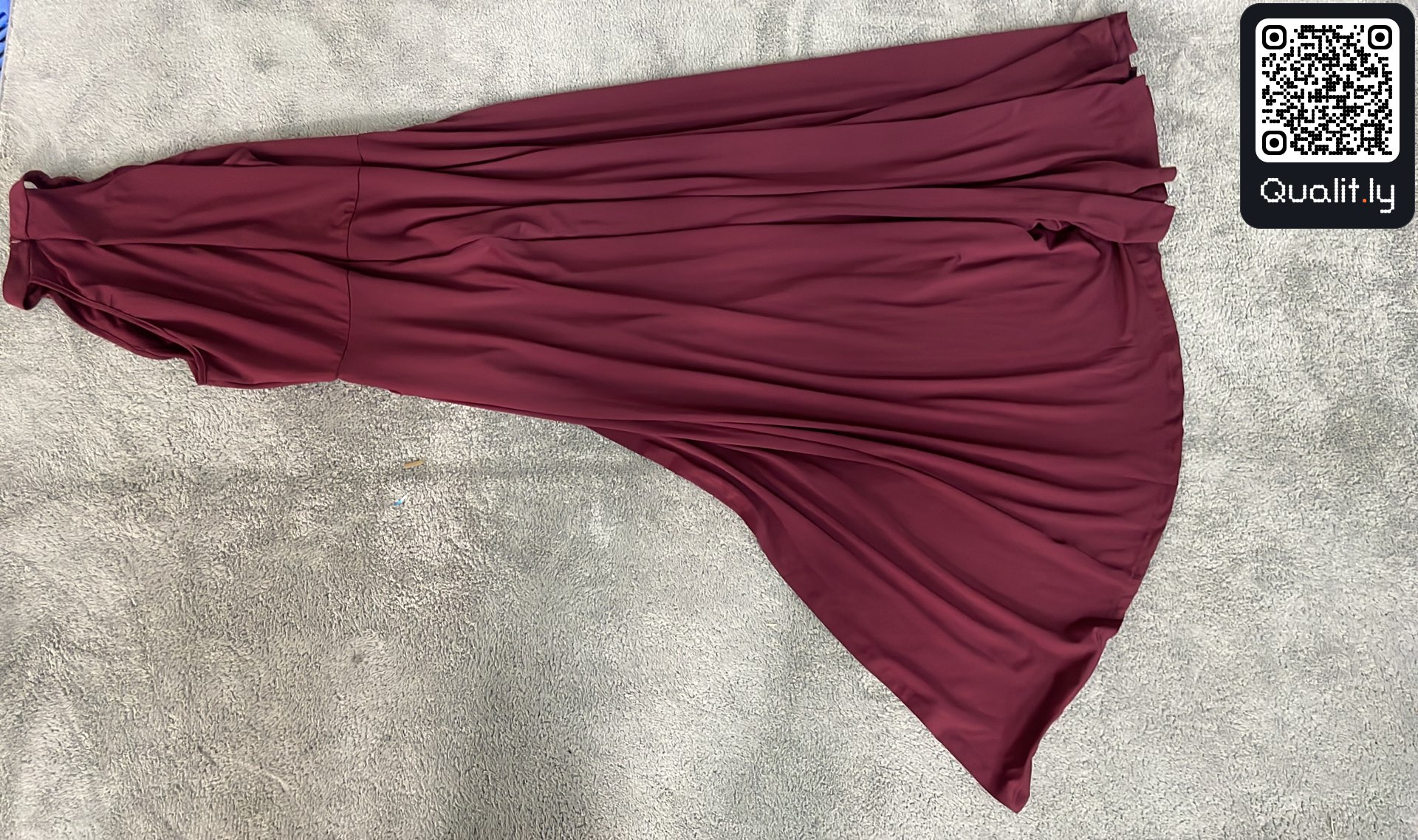 Foto QC 2 di 48